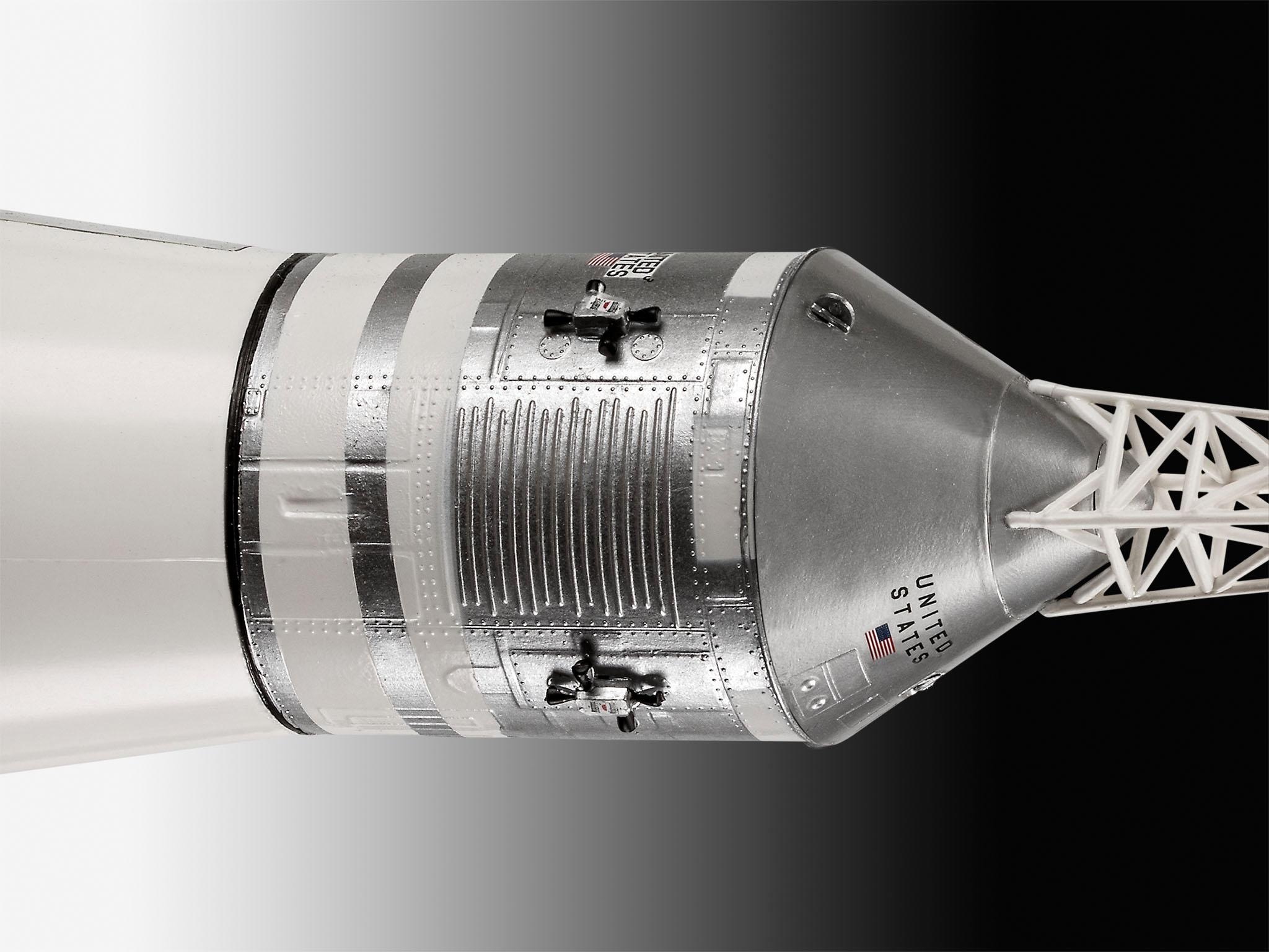 Revell® Modellbausatz »Apollo 11 Saturn V Rocket«, 1:96, Jubiläumsset mit Basis-Zubehör; Made in Europe