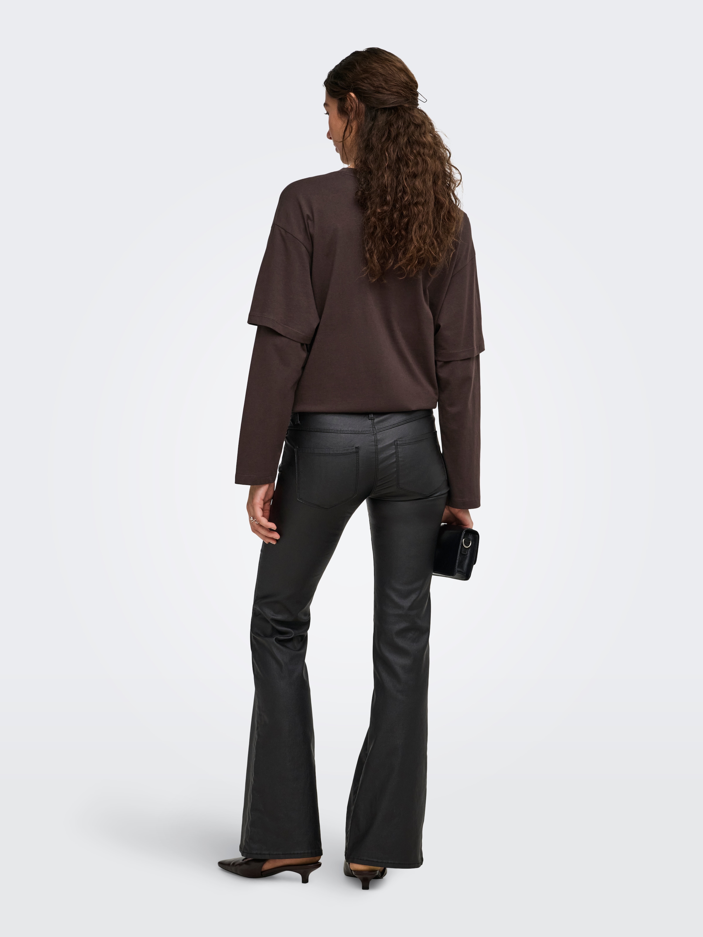 ONLY Bootcut-Jeans »ONLHELLA LW RETRO FLARED PANT PNT« Viskosemischung, low waist