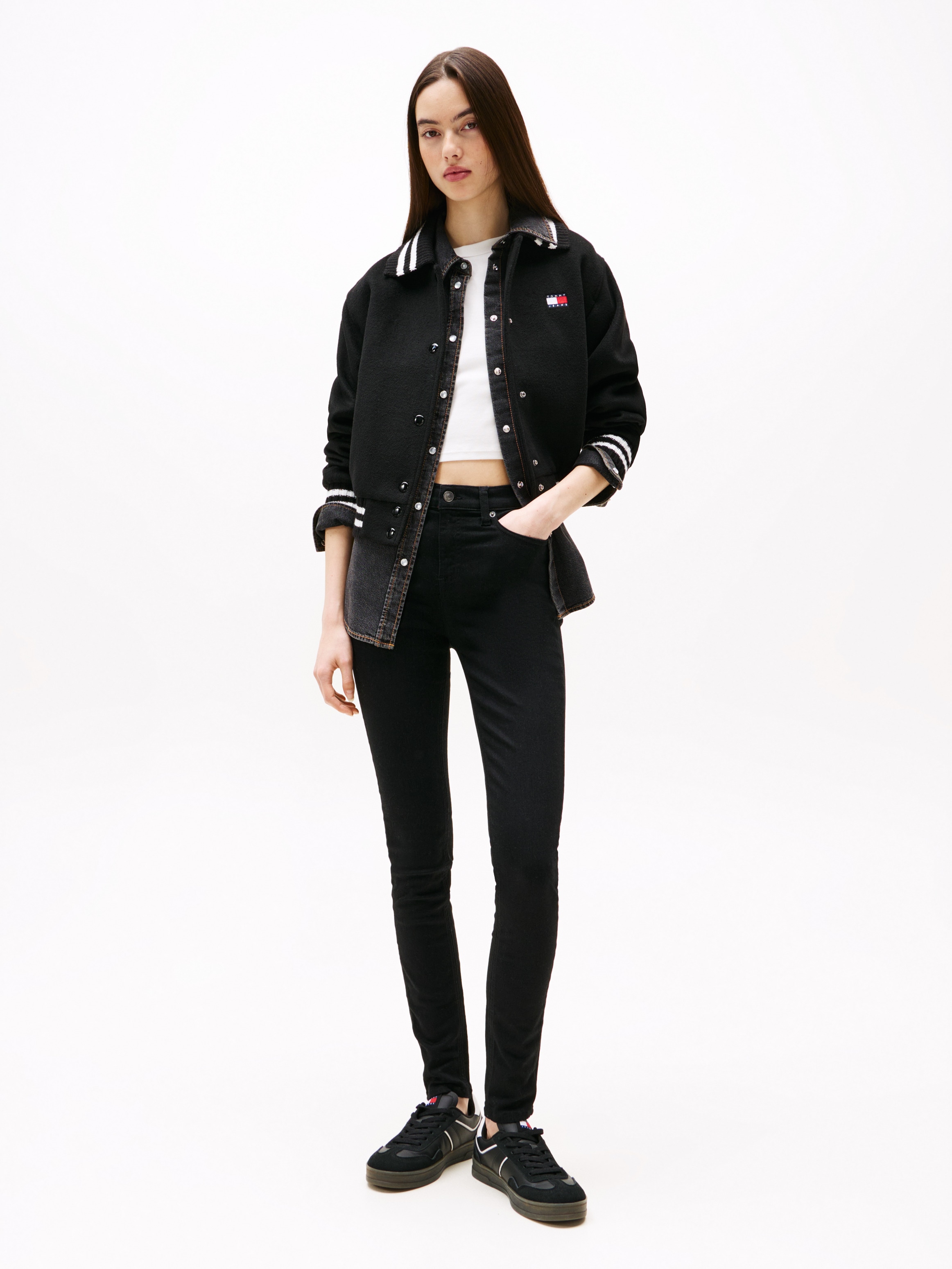 Tommy Jeans Skinny-fit-Jeans »Nora Mid Rise Skinny Fit«, Röhrenjeans aus Baumwollstretch mit mittlerer Leibhöhe