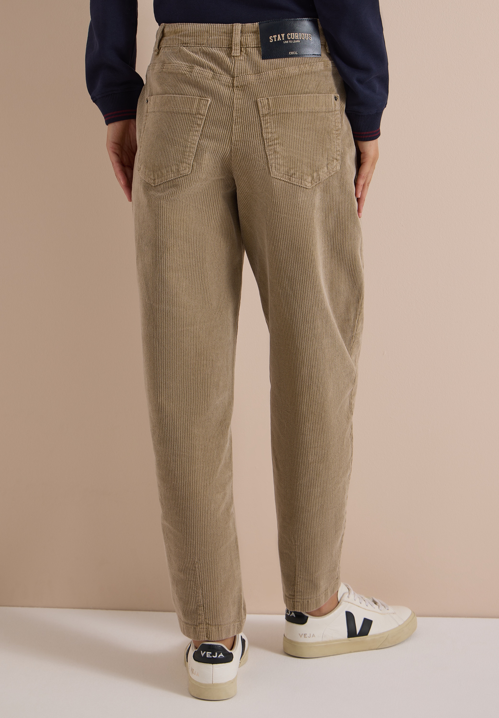 Cecil Cordhose  4-Pocket Style