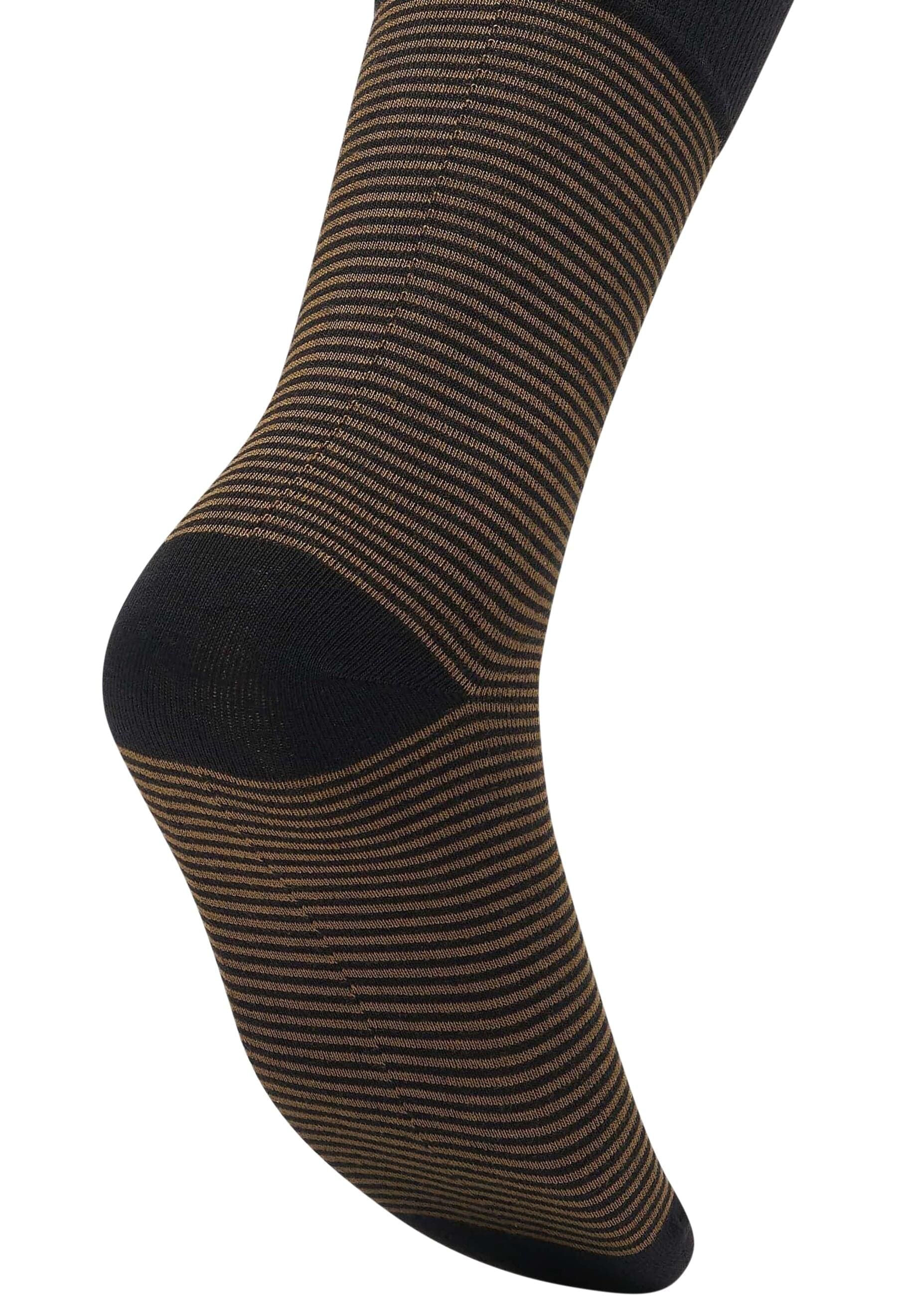URBAN CLASSICS Basicsocken »Urban Classics Unisex Stripes and Dots Socks 5-Pack«, (1 Paar)