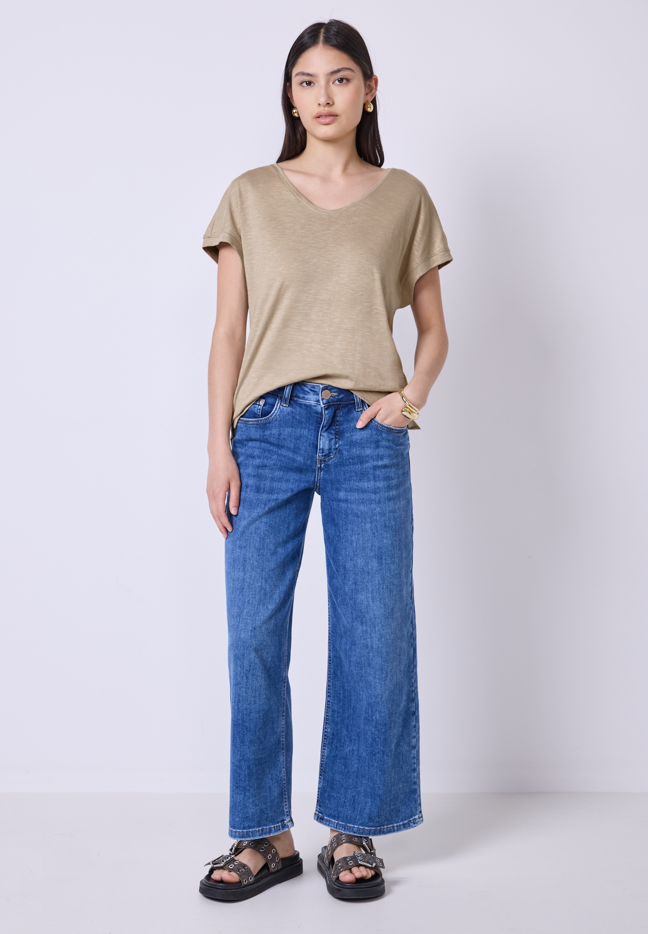 STREET ONE STUDIO V-Shirt, im soften Baumwoll-Mix