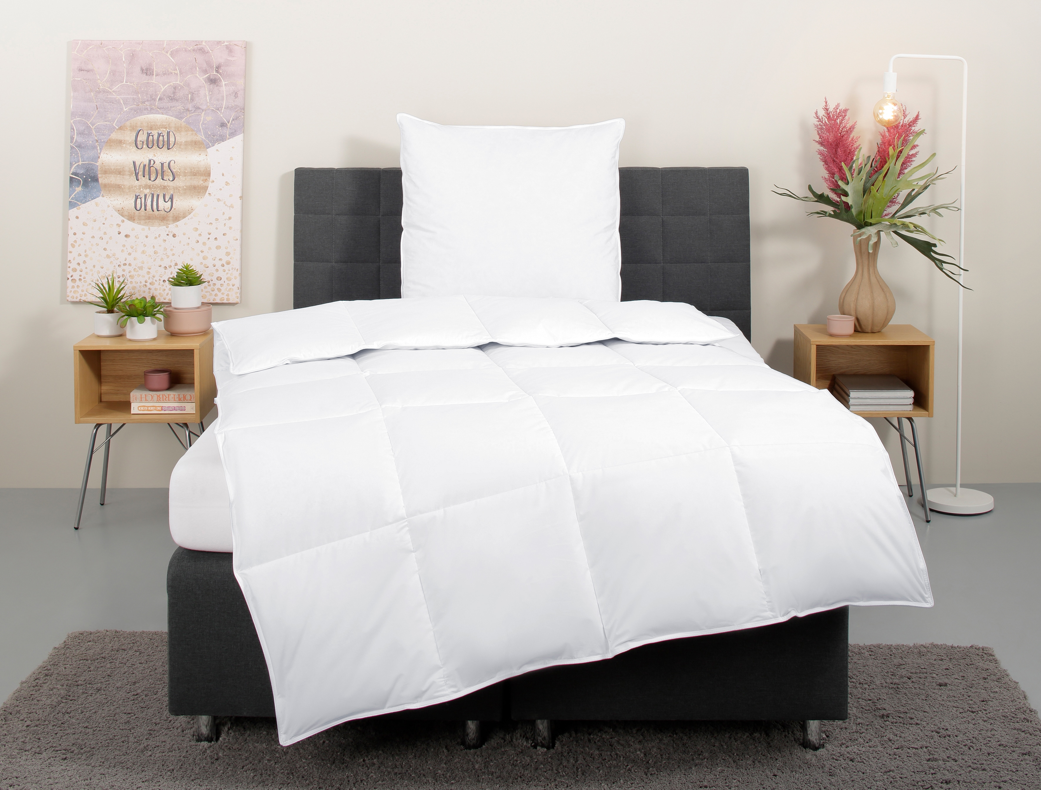 OTTO home Daunenbettdecke + Kopfkissen "Cyra Set, Bettdecke 135x200 & 155x220 cm mit Kissen 80x80 cm" Set, wo besonders auf artgerechte Haltung der Tiere geachtet wird