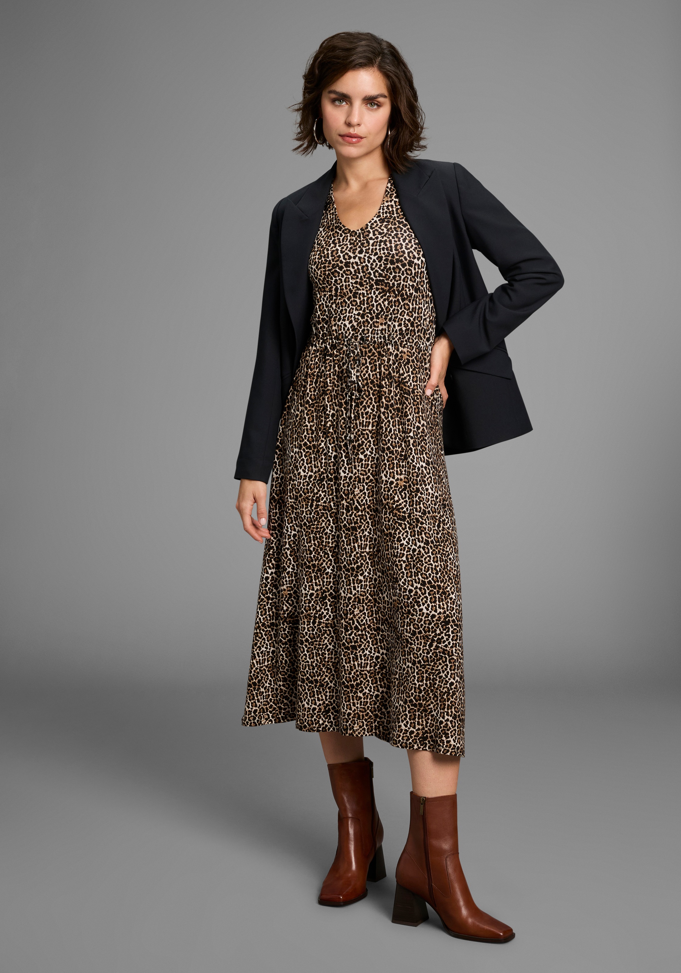 Laura Scott Midikleid Ohne Tasche  Ohne Taschen im Leoparden-Print aus Sing günstig online kaufen