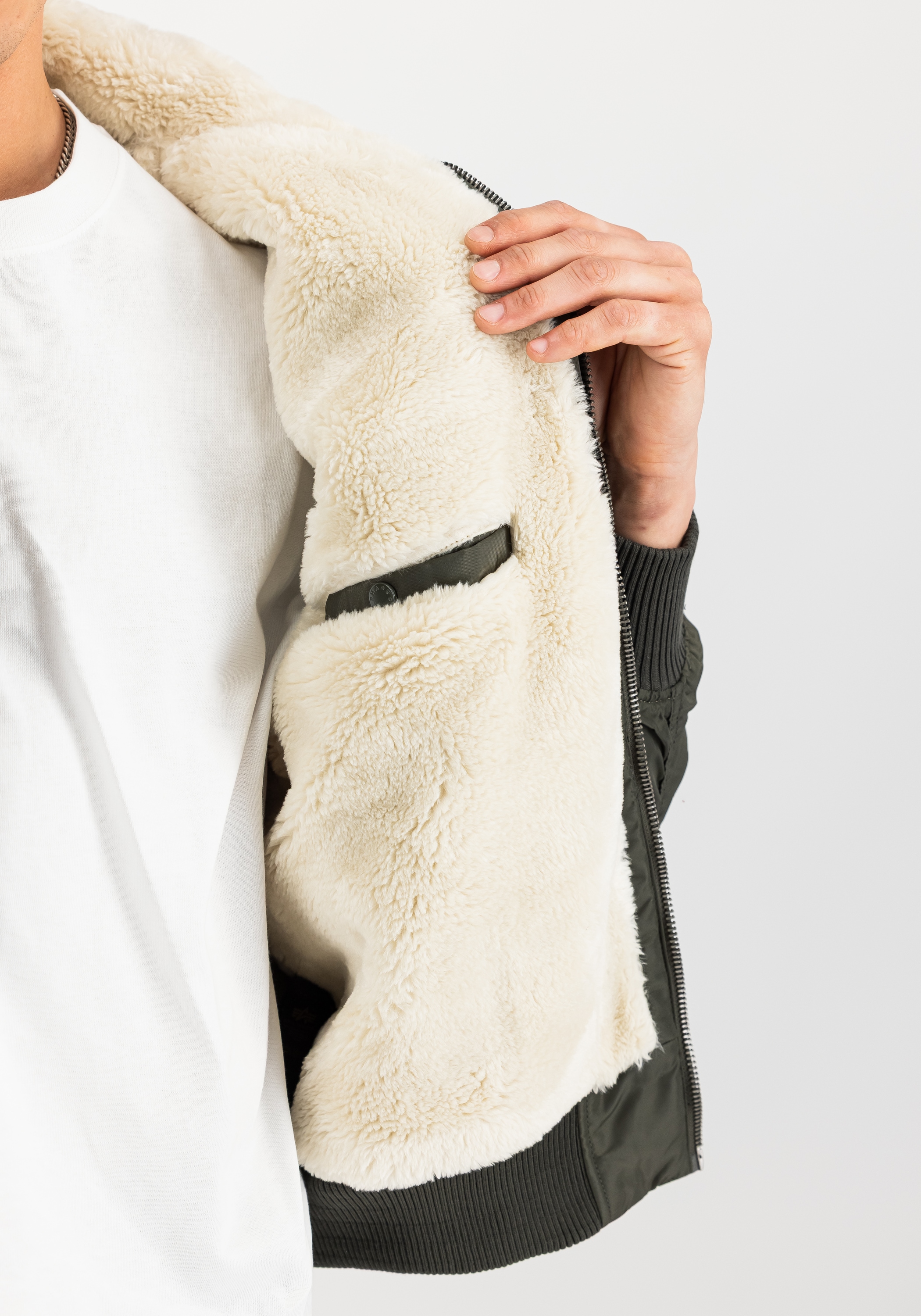 Alpha Industries Bomberjacke »B-15 III TT Two Tone Bomberjacke«