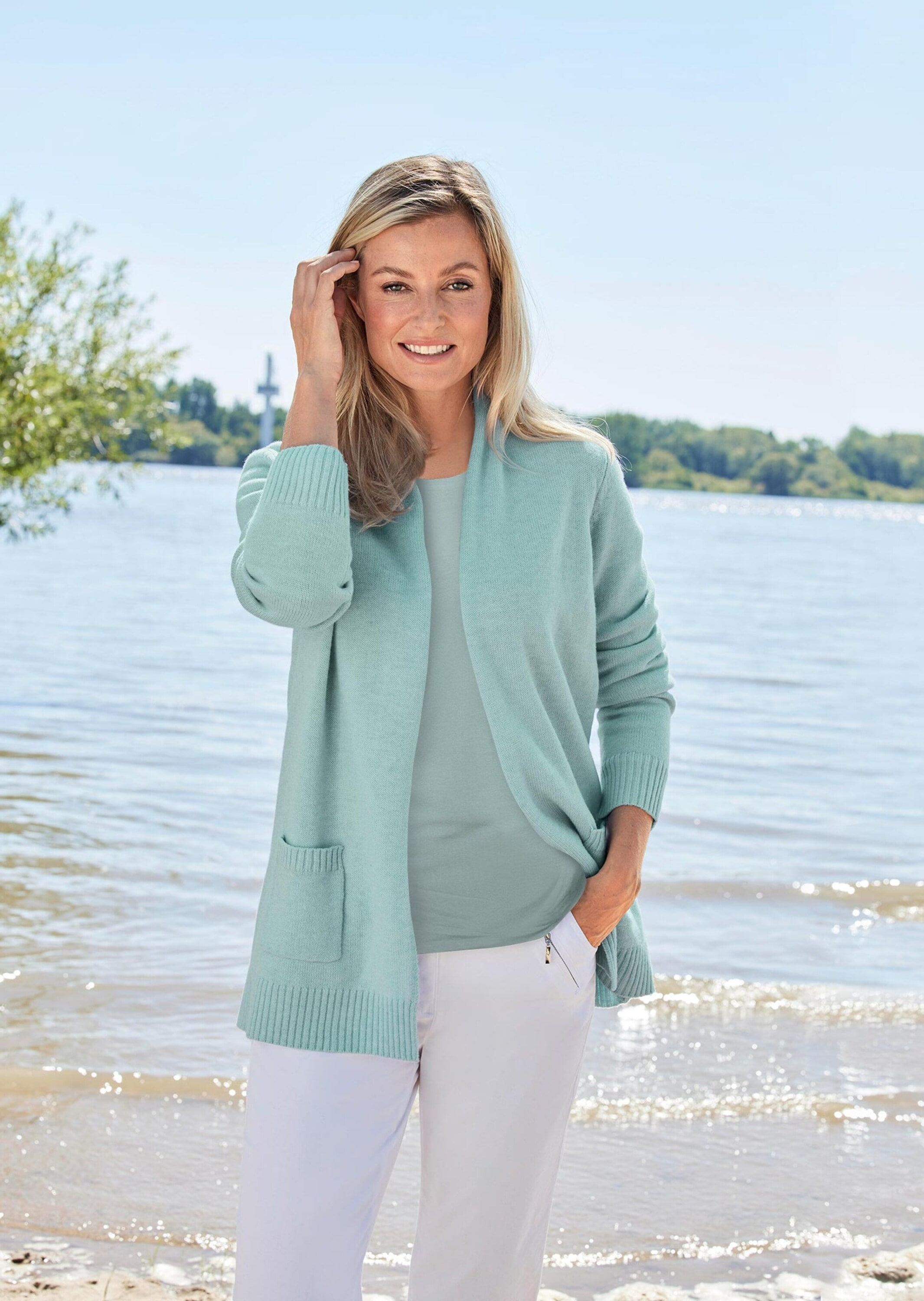 GOLDNER Strickjacke »Kurzgröße Strickjacke aus Merinowolle«