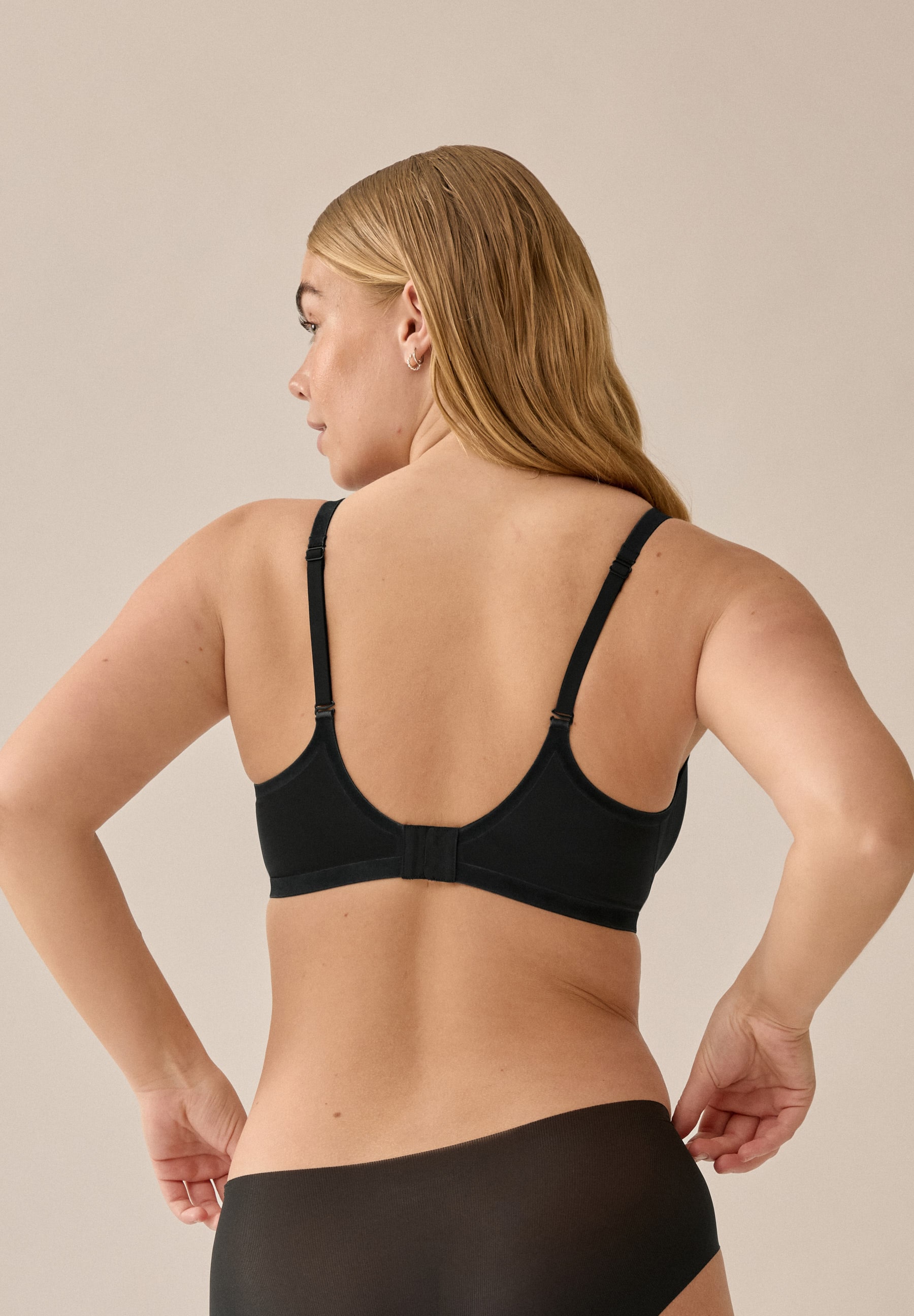 Naturana Schalen-BH »The Sunday« 1 Stk. tlg., ohne Bügel, weich, bequem, basic, verstellbare Träger