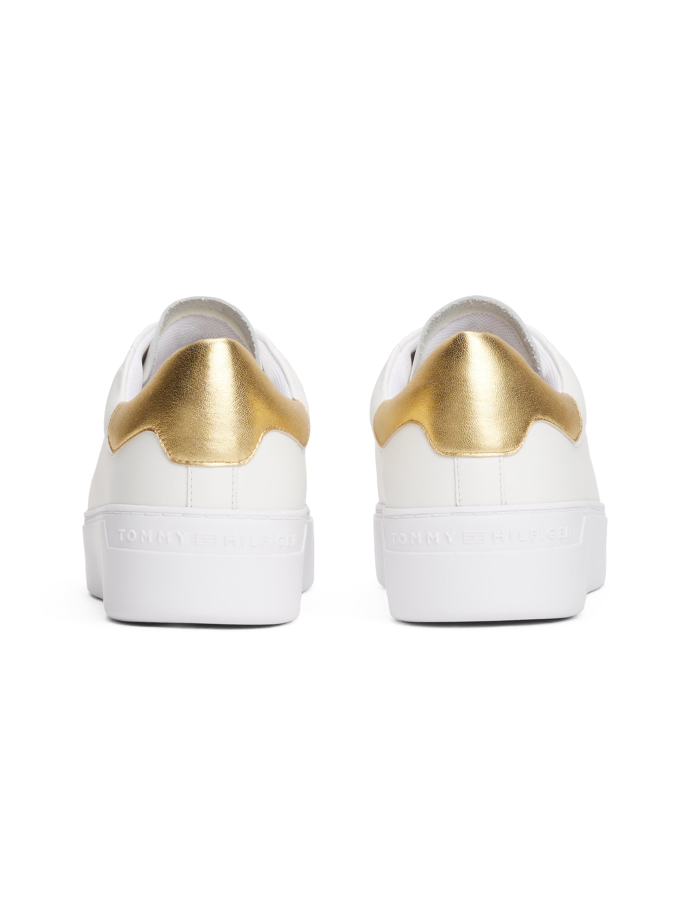 Tommy Hilfiger Plateausneaker »ESSENTIAL PLATFORM COURT SNEAKER«, Freizeitschuh, Halbschuh, Schnürschuh mit gepolstertem Schaftrand