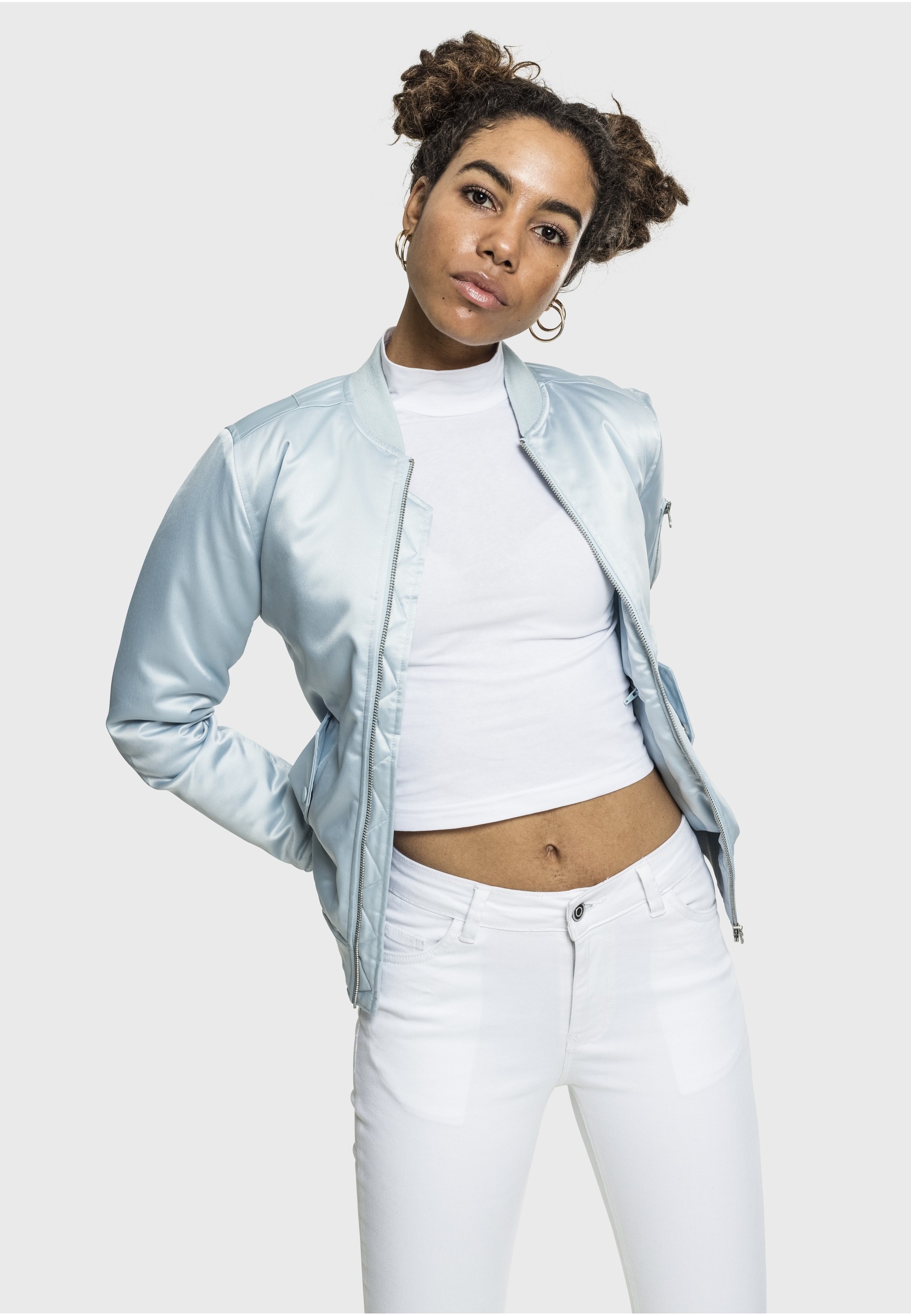 URBAN CLASSICS Allwetterjacke »Urban Classics Damen Ladies Satin Bomber Jacket« 1 Stk. tlg. ohne Kapuze