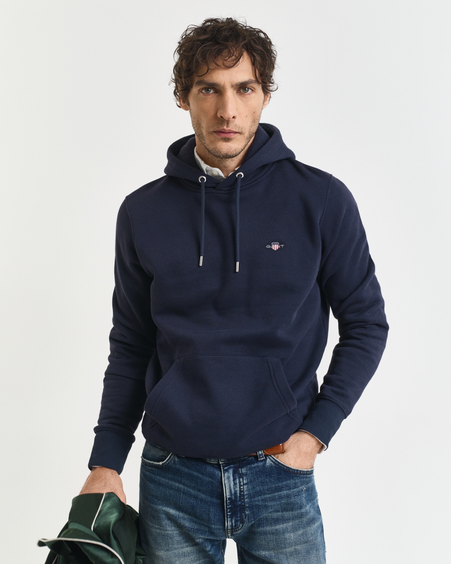Gant Hoodie "REG SHIELD HOODIE" mit Logostickerei auf der Brust günstig online kaufen