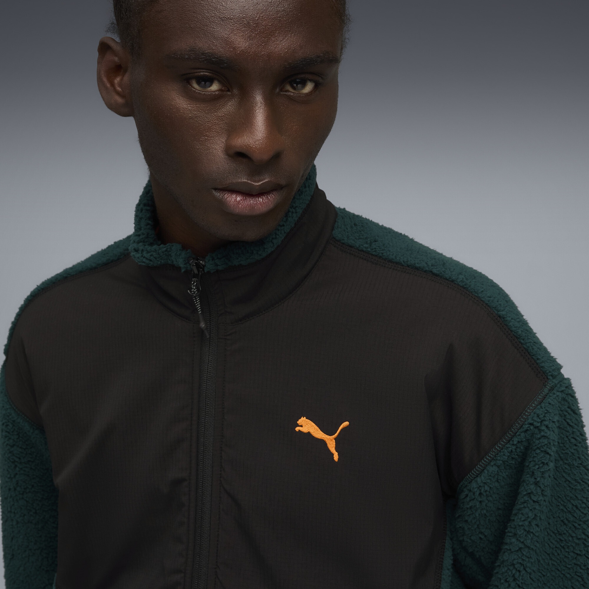 PUMA Trainingsjacke »PUMATECH Relaxed Sherpa Jacke Herren«