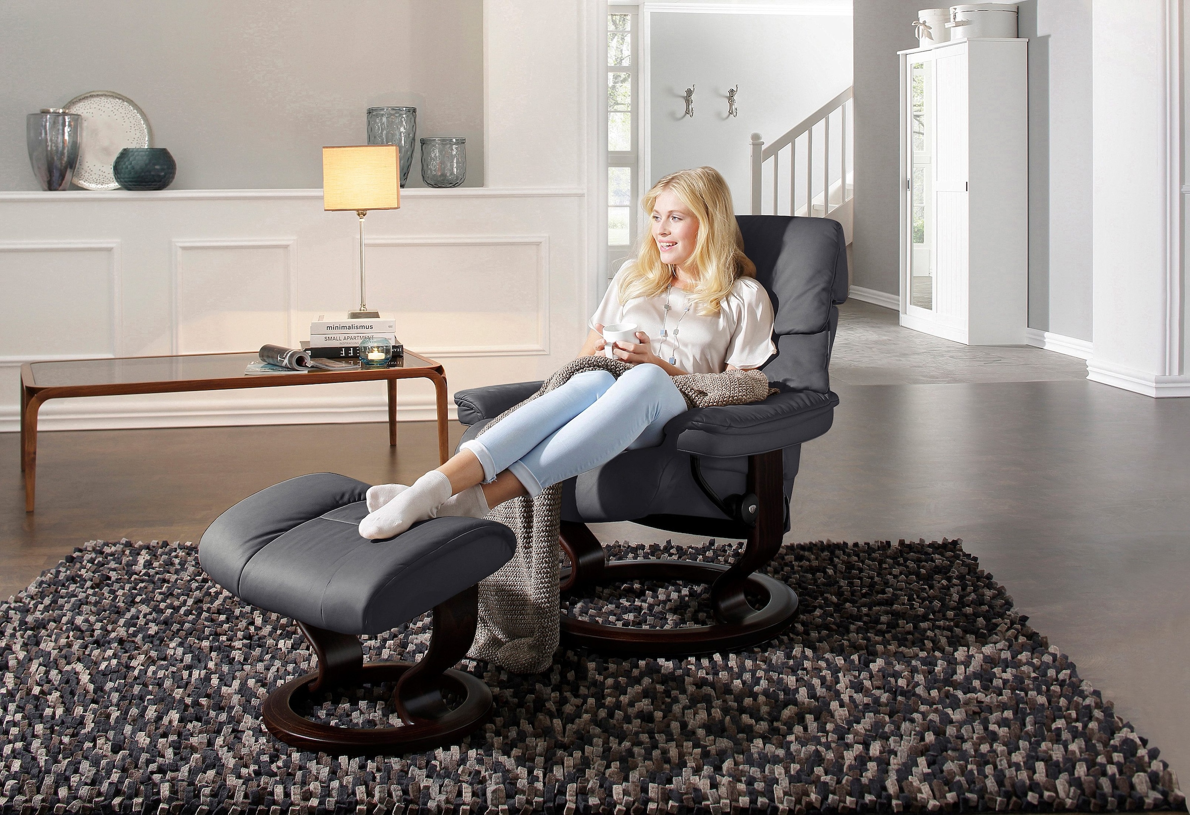 Stressless® Relaxsessel »Ruby«, (Set, Relaxsessel mit Hocker), mit Classic Base, Größe L, Gestell Eiche, Wenge, Braun & Schwarz