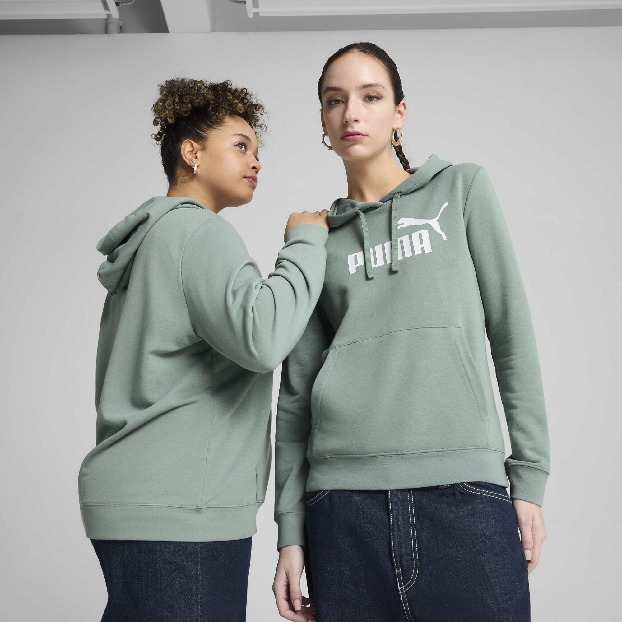 Thumbnail - PUMA Hoodie "ESS No. 1 Logo Hoodie Damen"