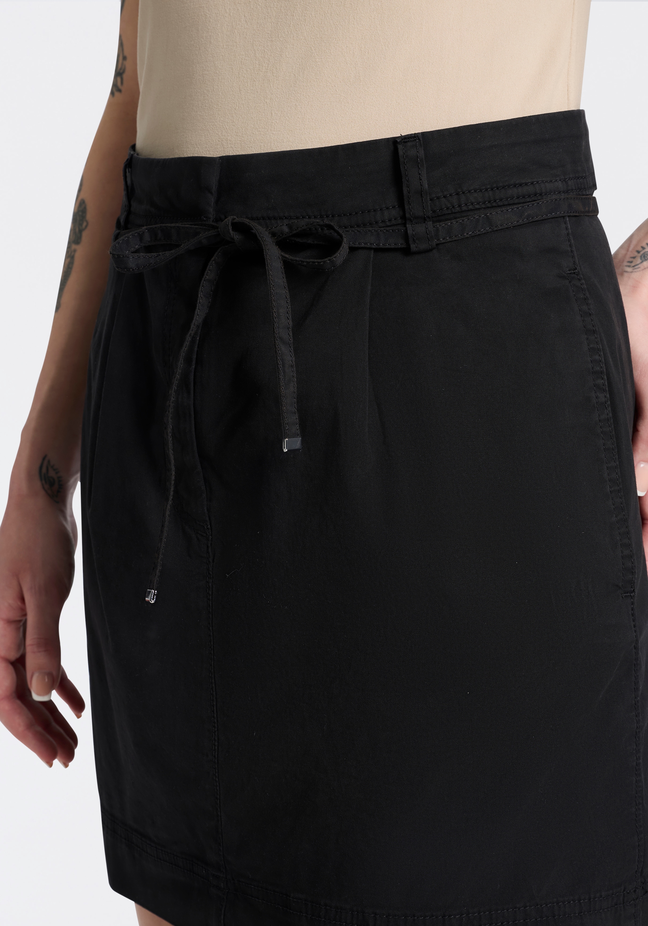 BOSS ORANGE Webrock »Varachute Premium Damenmode« mit Bindeband