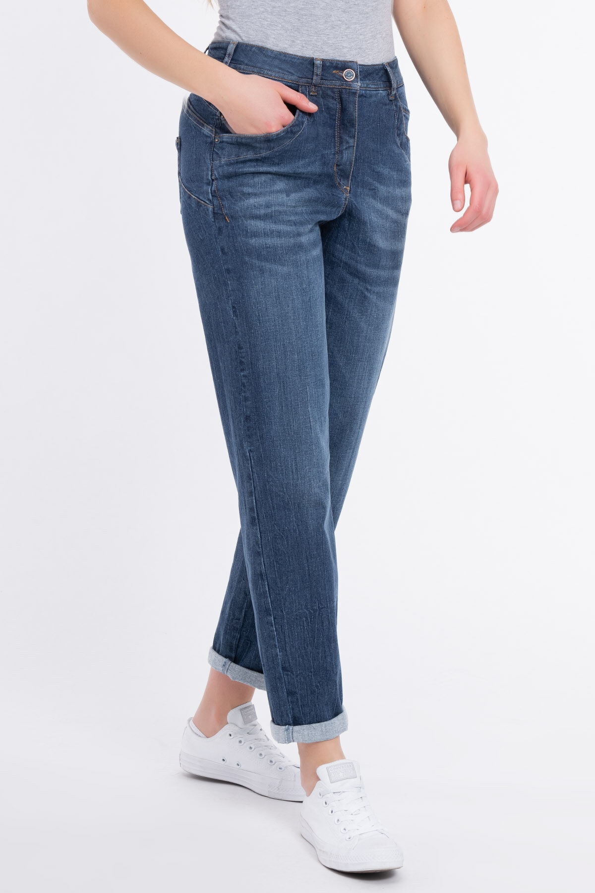 Relax-fit-Jeans »Cindy«, mit zahlreichen Details