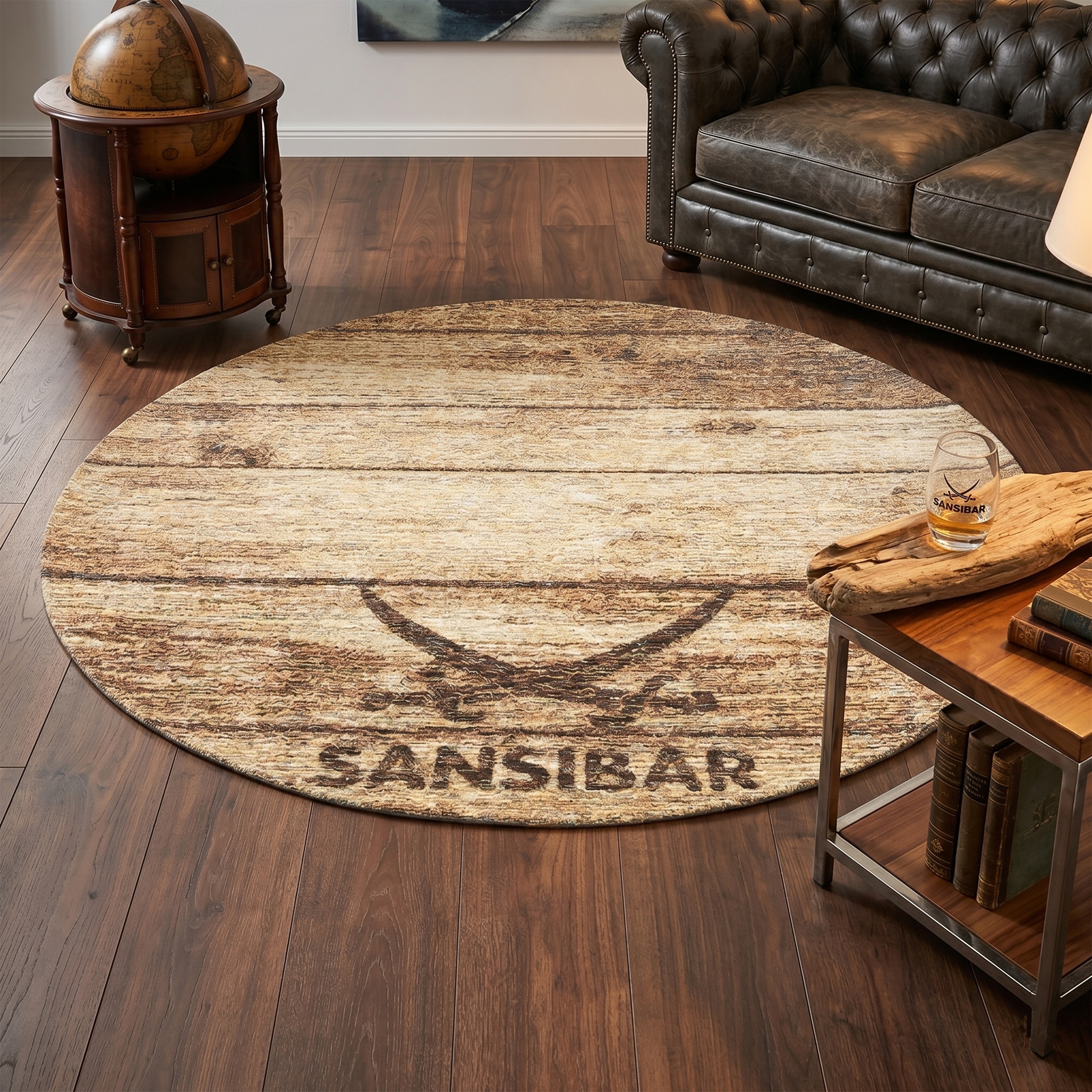Sansibar Teppich "Keitum 009" rund 3 mm Höhe Flachgewebe, Motiv Holzdielen & gekreuzte Säbel