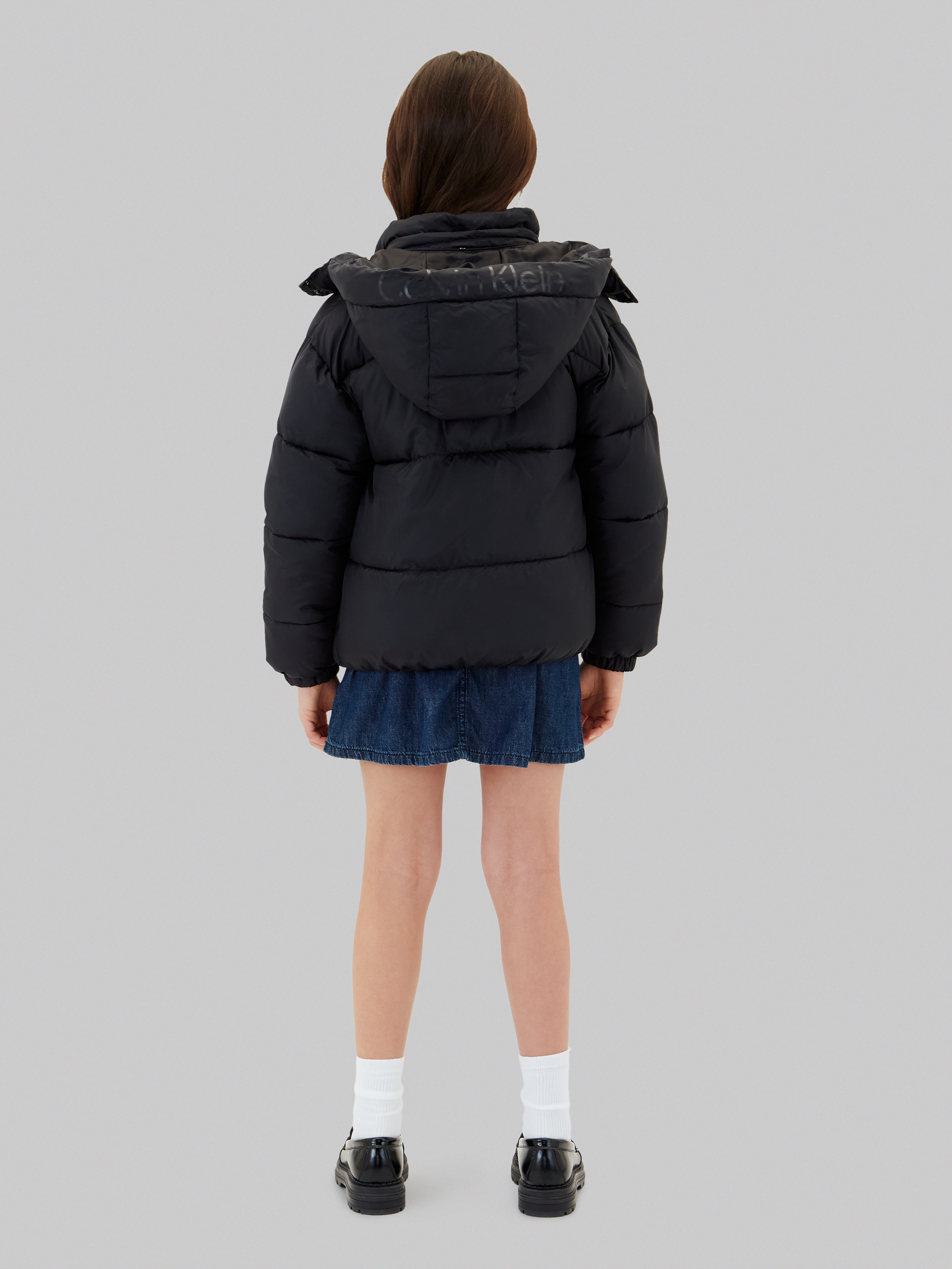Calvin Klein Jeans Steppjacke mit Kapuze abnehmbare Kapuze, Regular Fit, Logostickerei