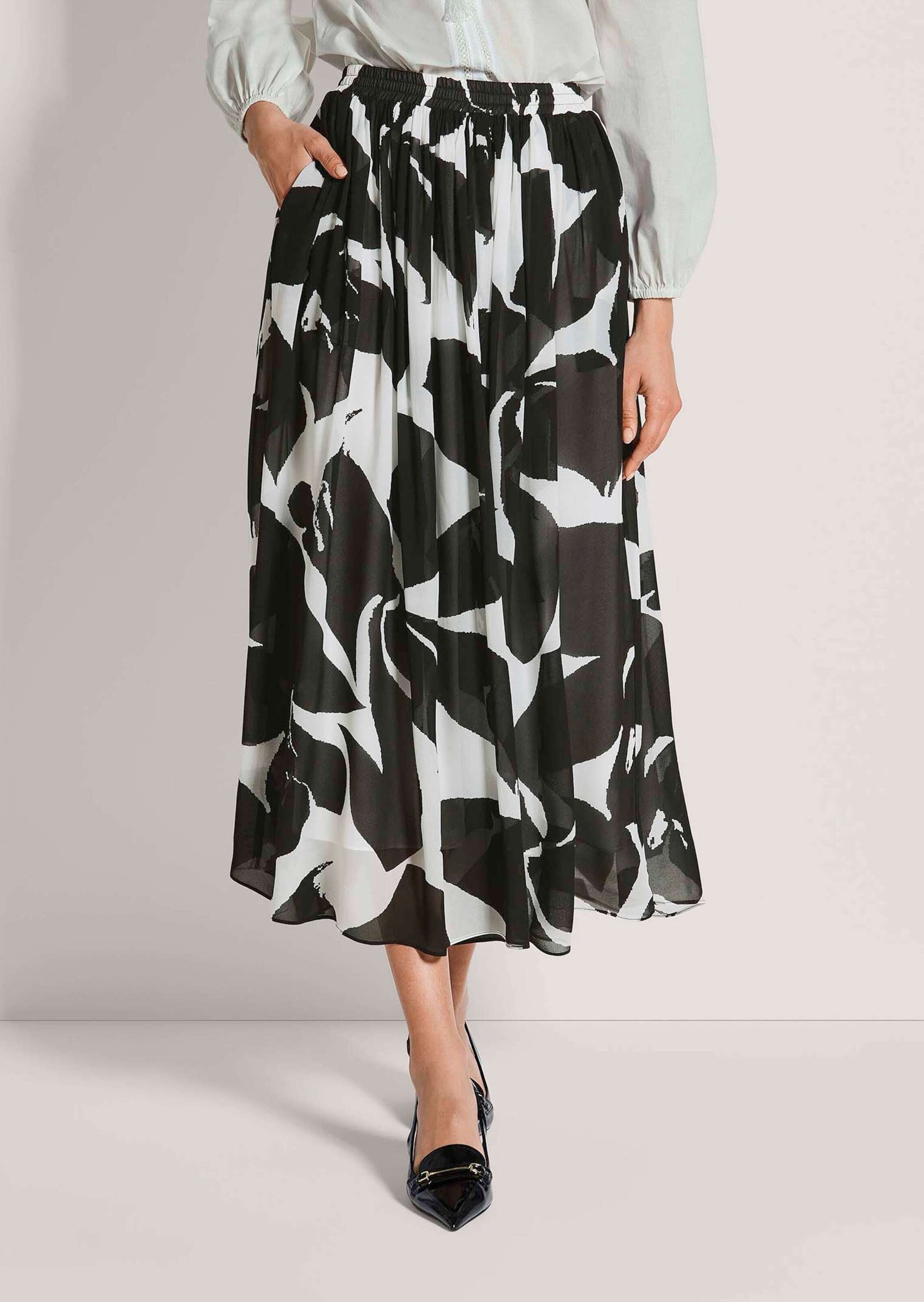 MADELEINE Midirock Midi Skirt Black/Off-White 40 2