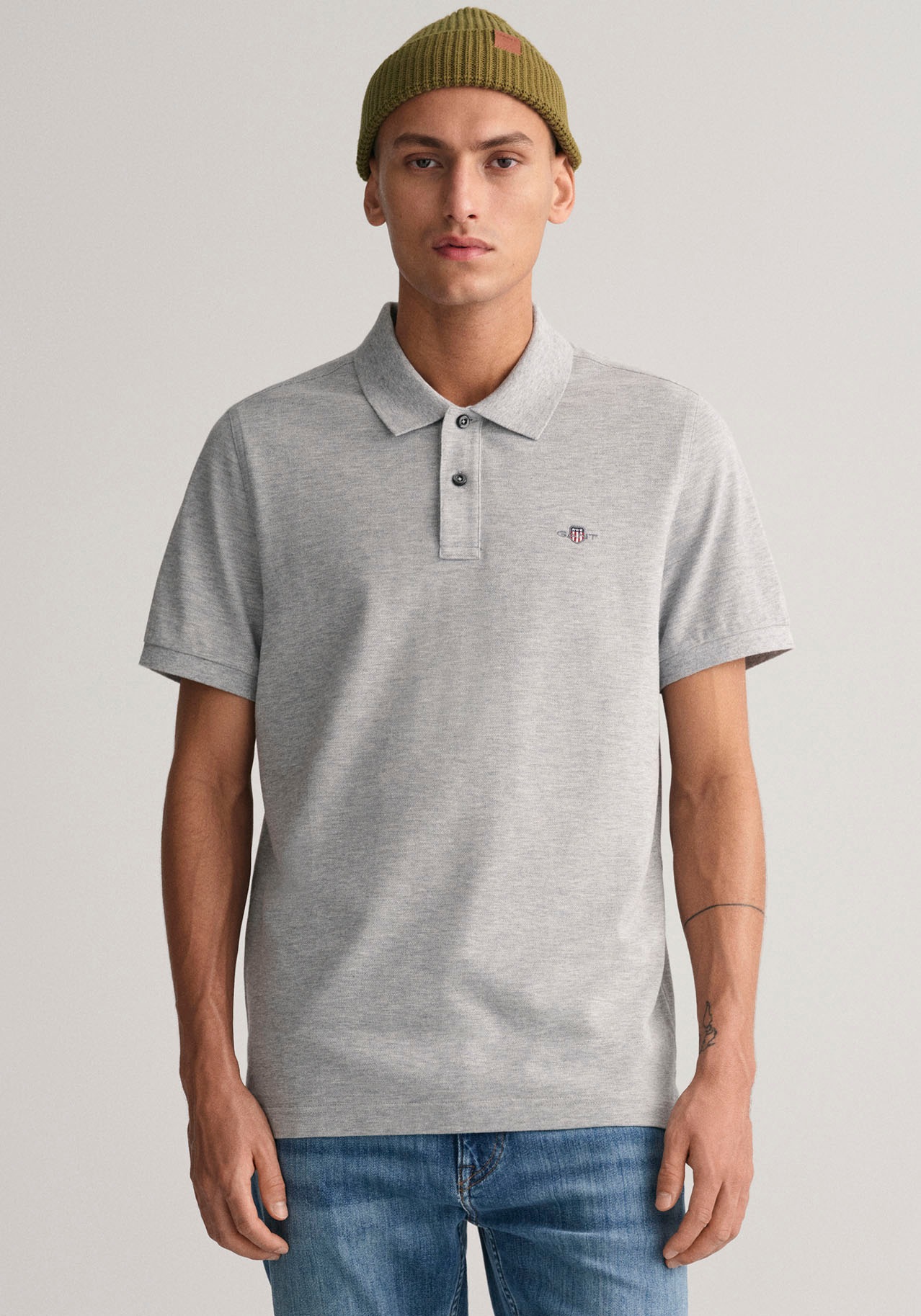 Gant Poloshirt »REG SHIELD SS PIQUE POLO«, mit Logostickerei auf der Brust  ▷ bestellen | BAUR