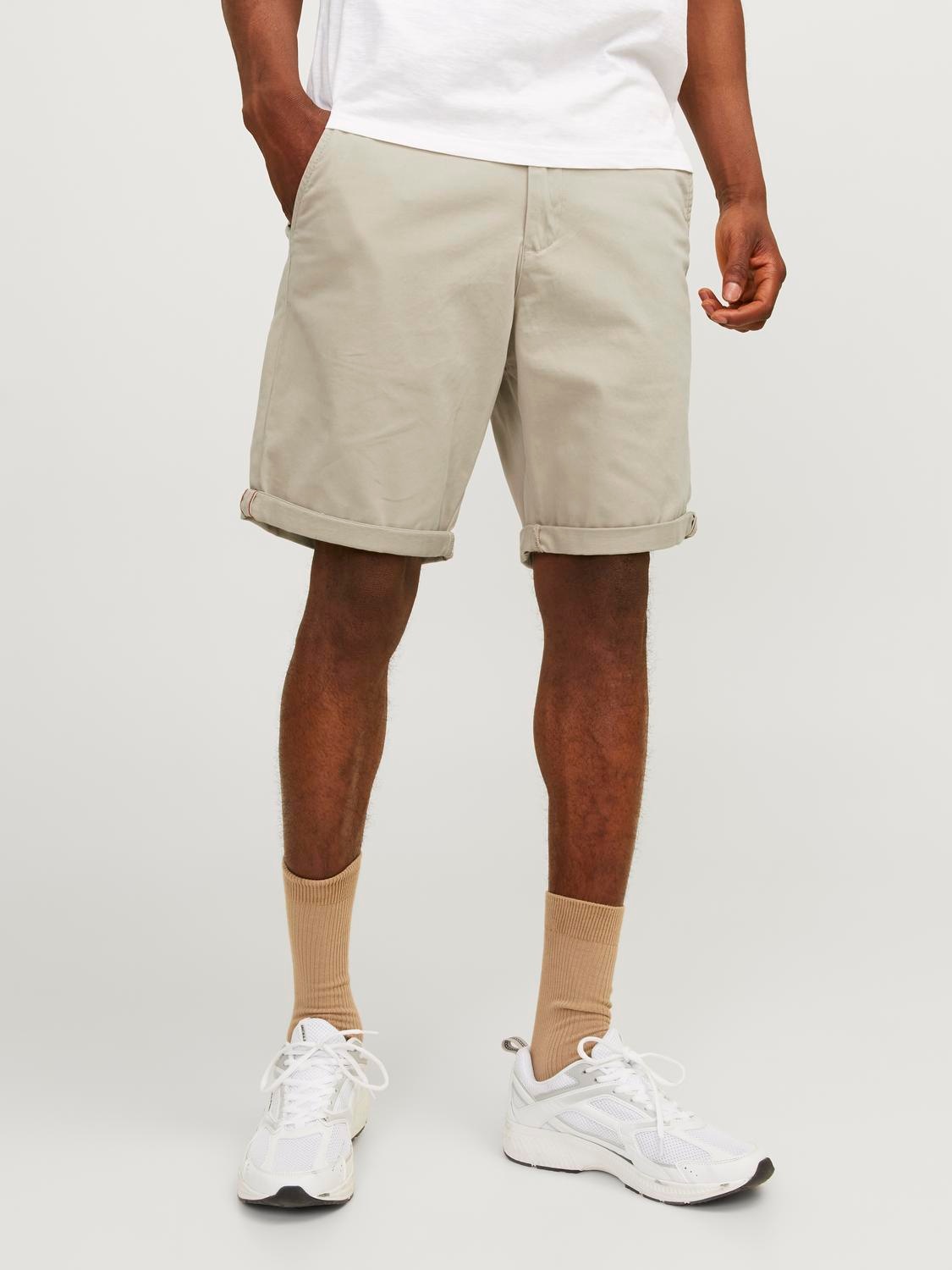 Chinoshorts »JPSTBOWIE JJSHORTS S«, mit Aufschlag