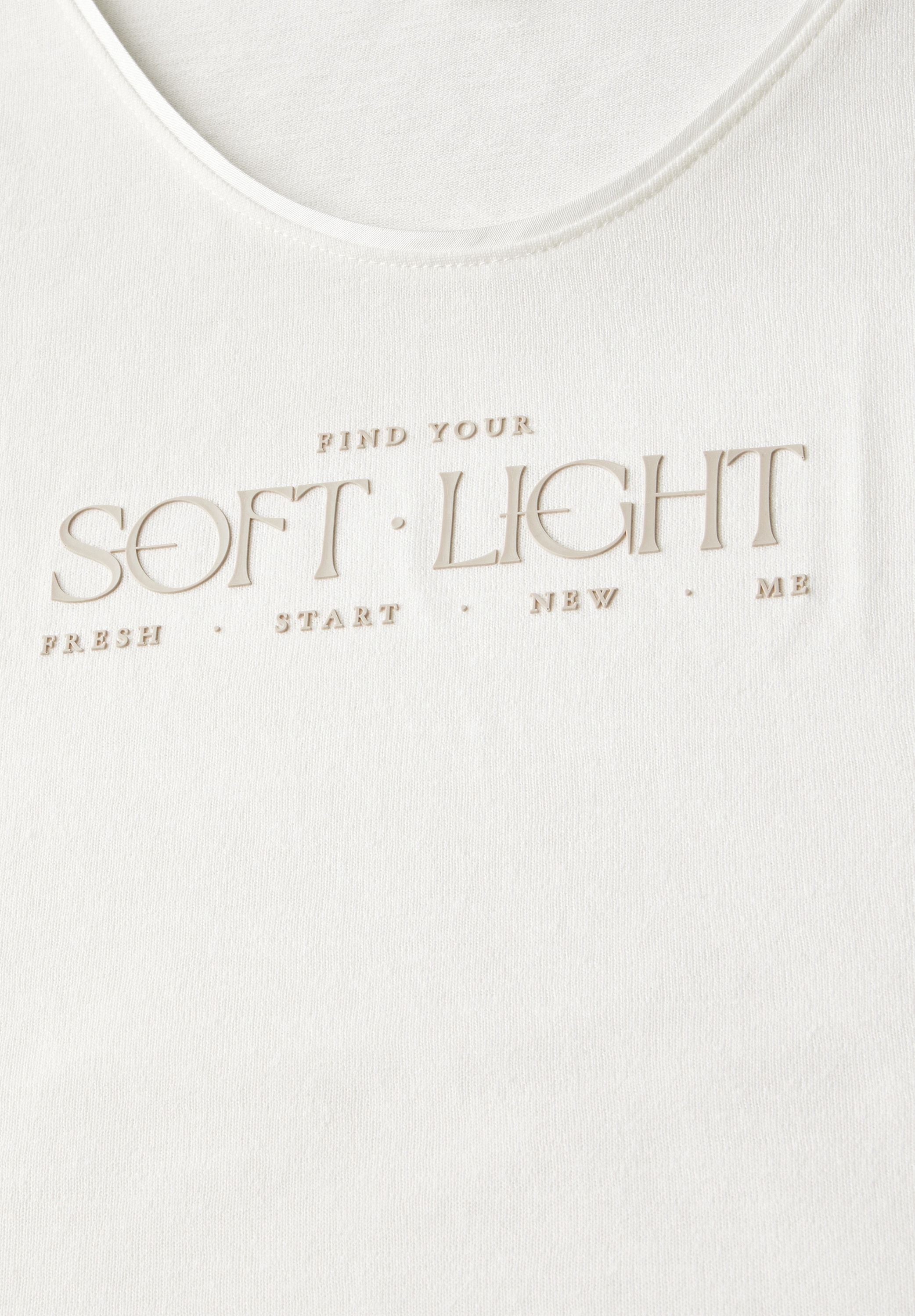 STREET ONE T-Shirt, mit abgerundetem V-Ausschnitt