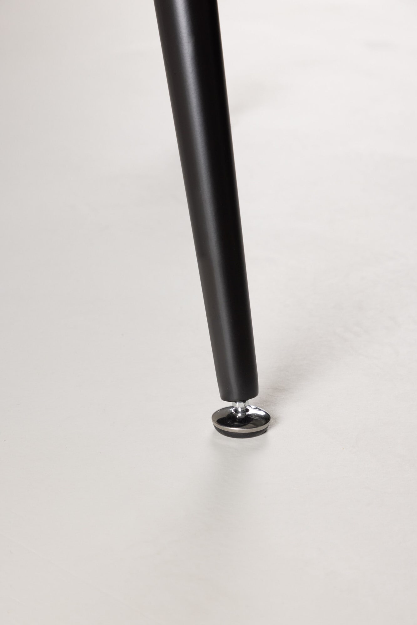 Venture Home Esstisch »Dipp, runder Esstisch mit Messingdetails, Ø 115 cm« Esszimmertisch, MDF, Holzfurnier-Optik, Metallbeine, rund, modern