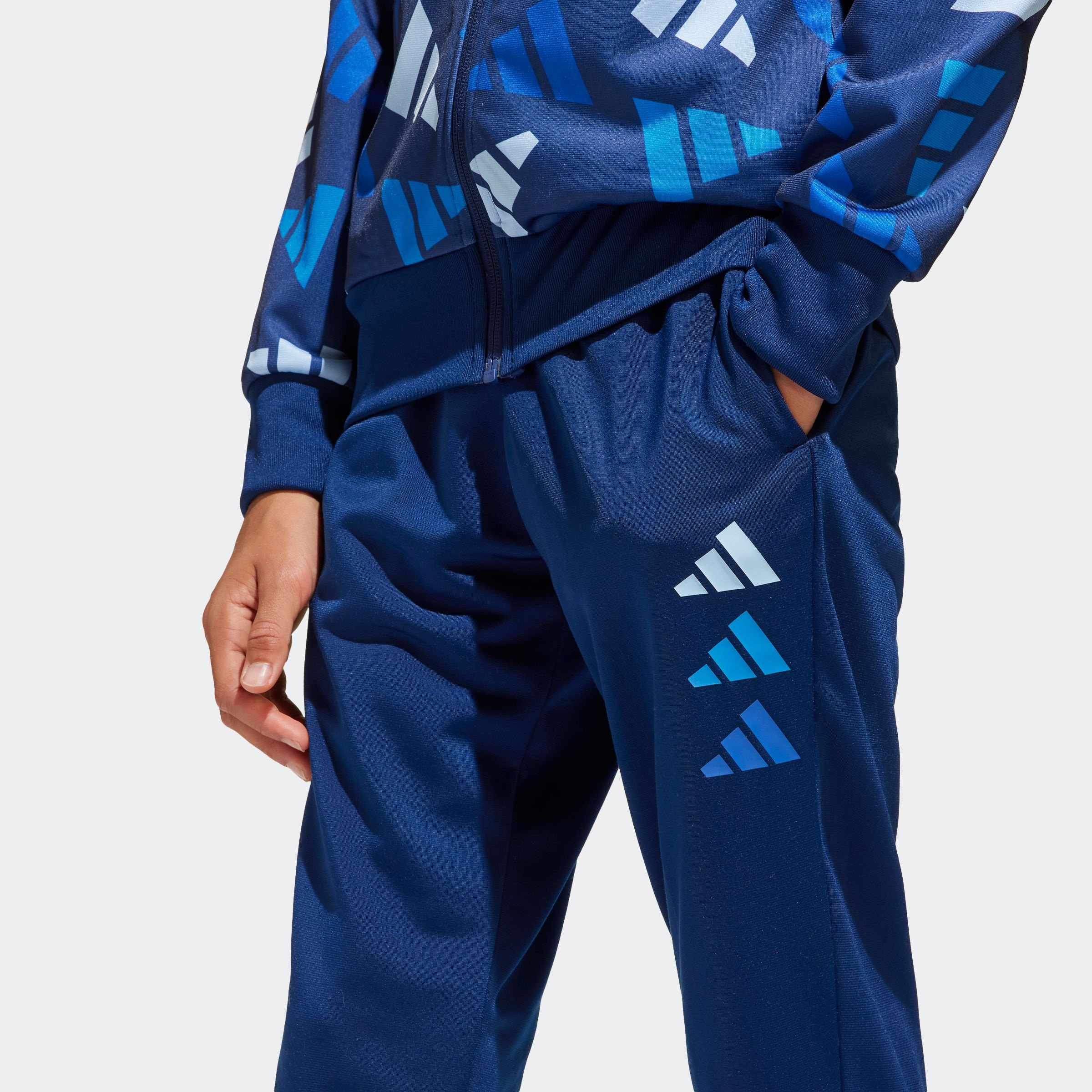 adidas Sportswear Trainingsanzug »J CLBRTN TS«, (2 tlg.)