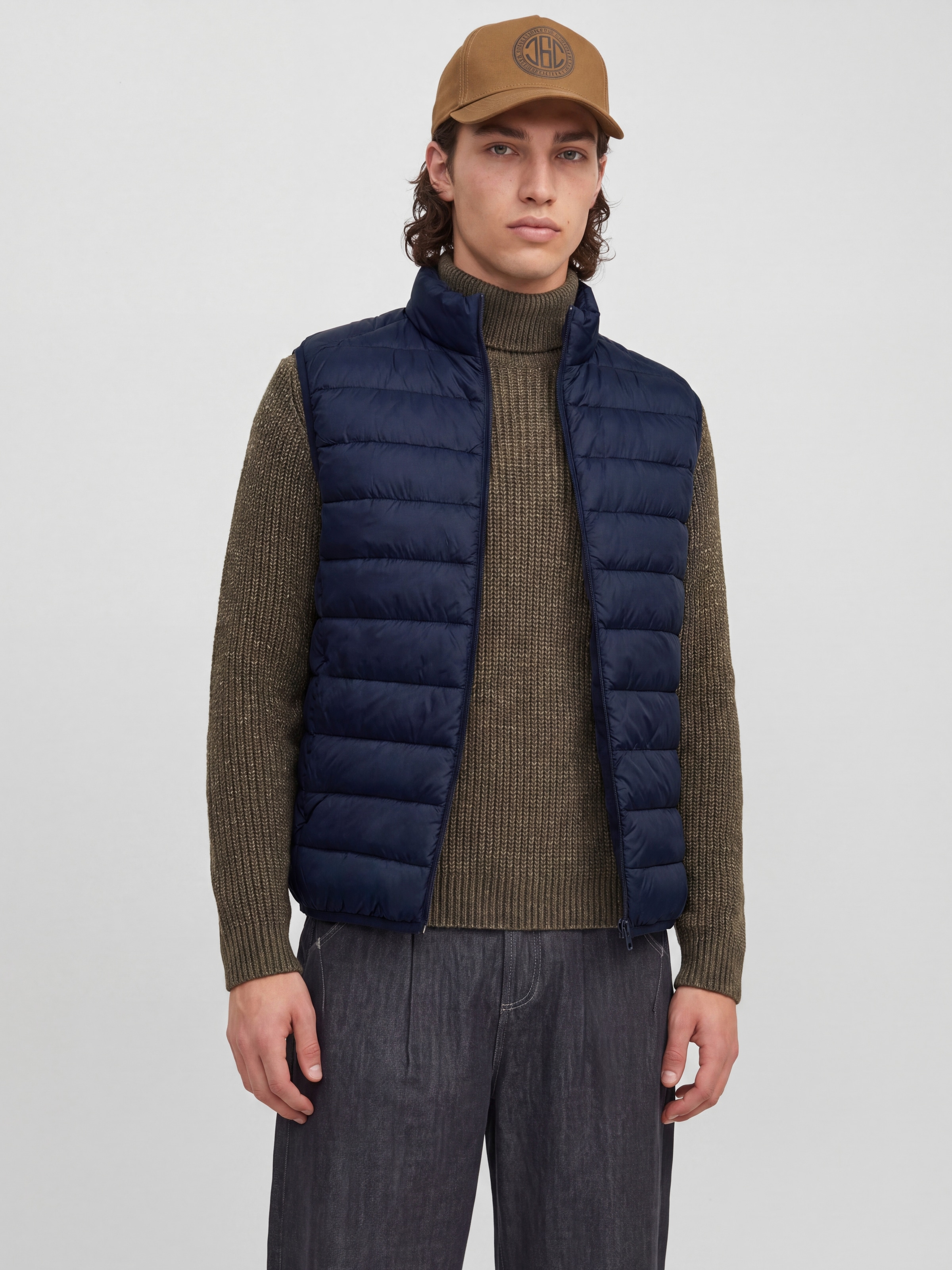 Jack & Jones Steppweste "JJEBERG LIGHT DOWN BODYWARMER NOOS" Kunstfaser, regular fit