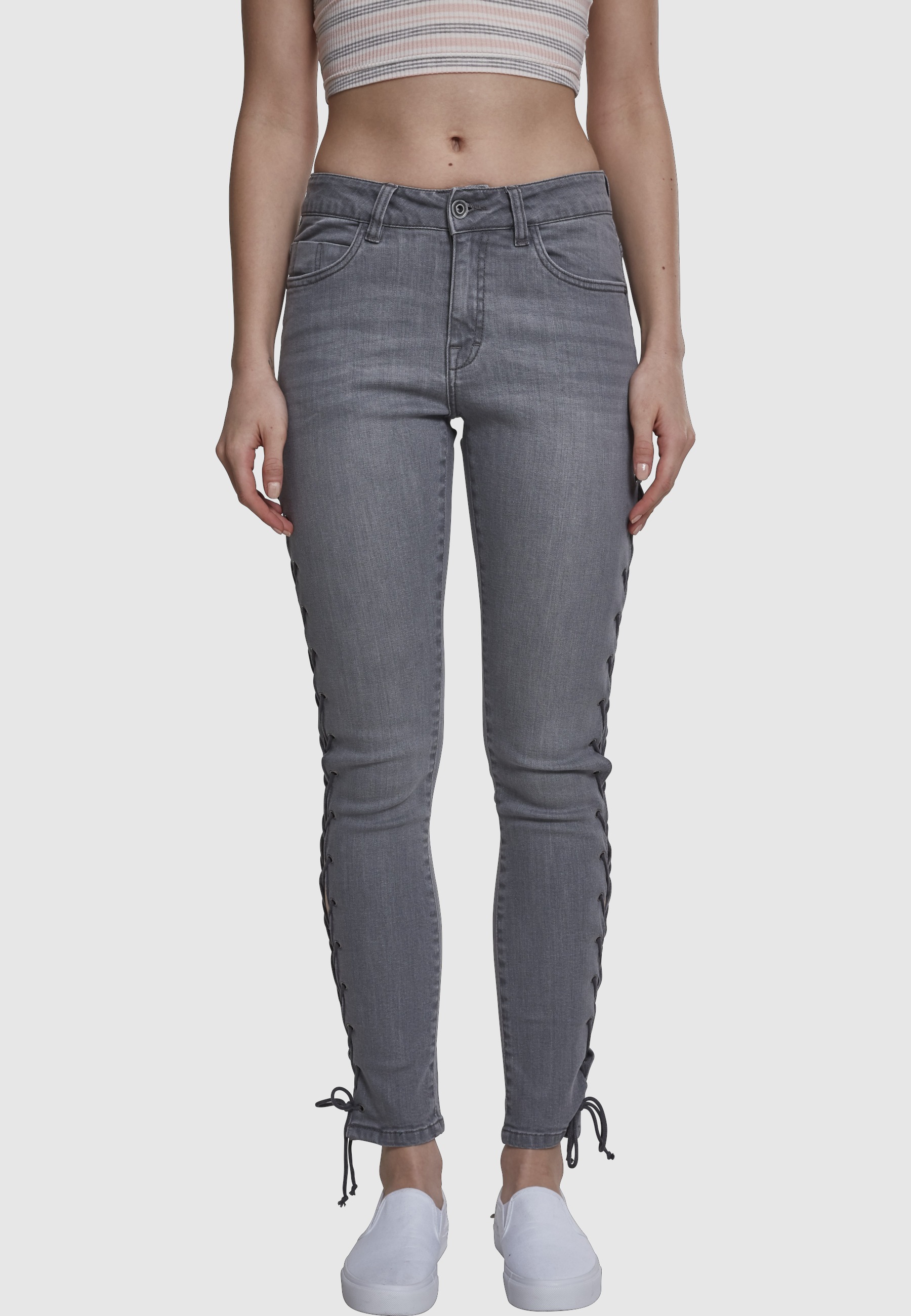 URBAN CLASSICS Bequeme Jeans »Urban Classics Damen Ladies Denim Lace Up Skinny Pants« 1 Stk.