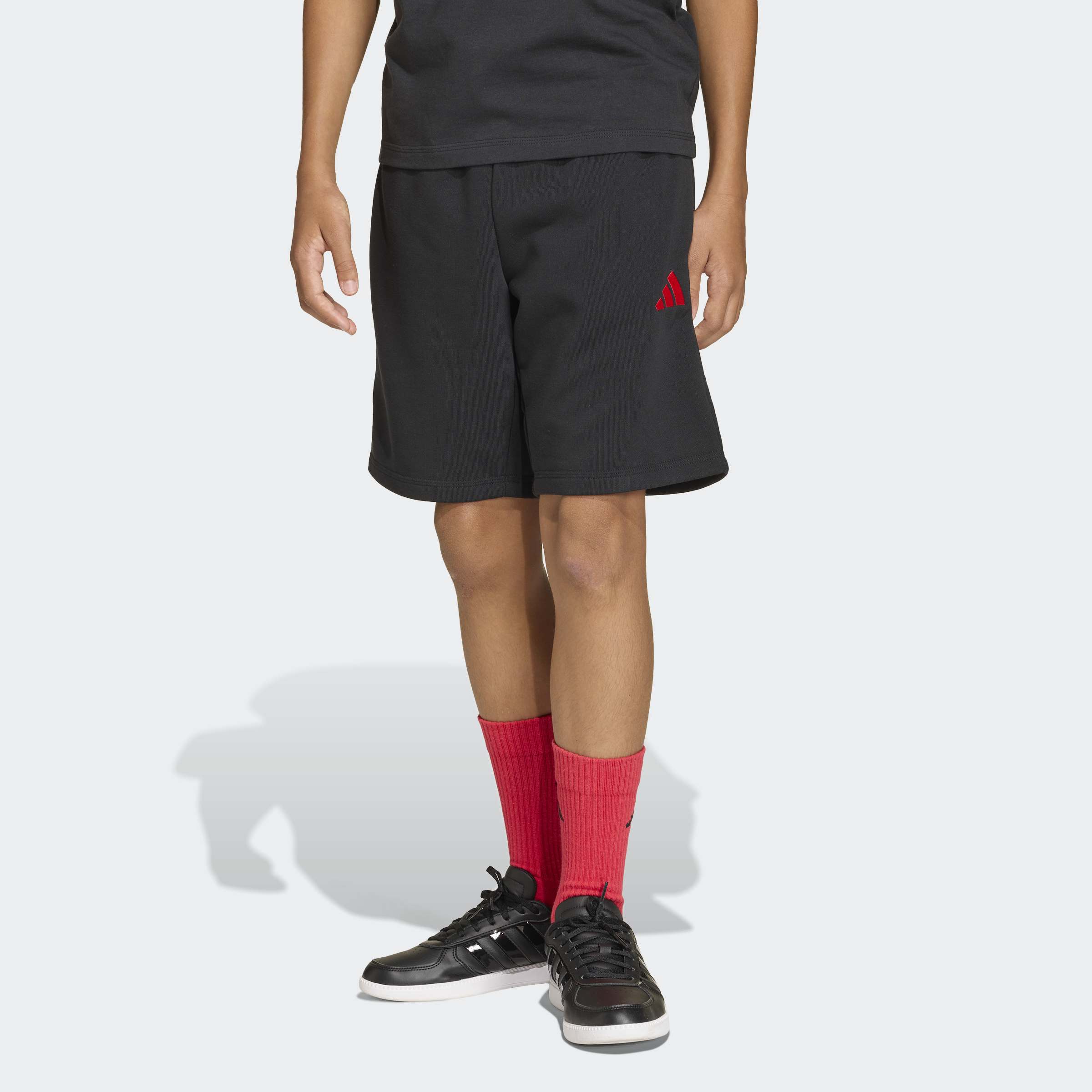 adidas Sportswear Shorts "ADIDAS JUNGEN FRENCH TERRY SLOGAN KINDER" aus Baumwolle und Polyester, mit weitenregulierbarem Kordelzug