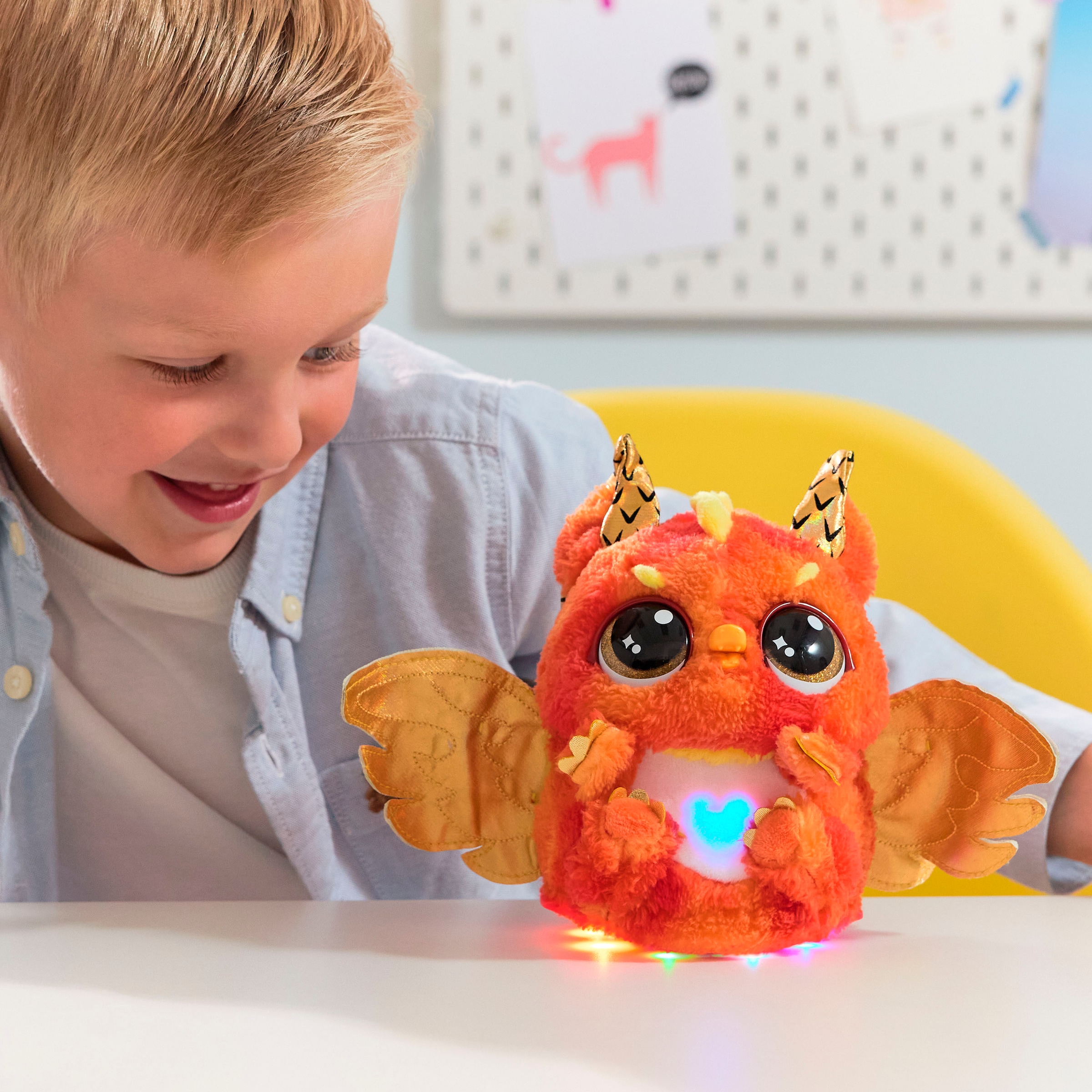 Spin Master Spielfigur »Hatchimals Big Egg - Secret Hatch Draggle«, mit Licht und Sound