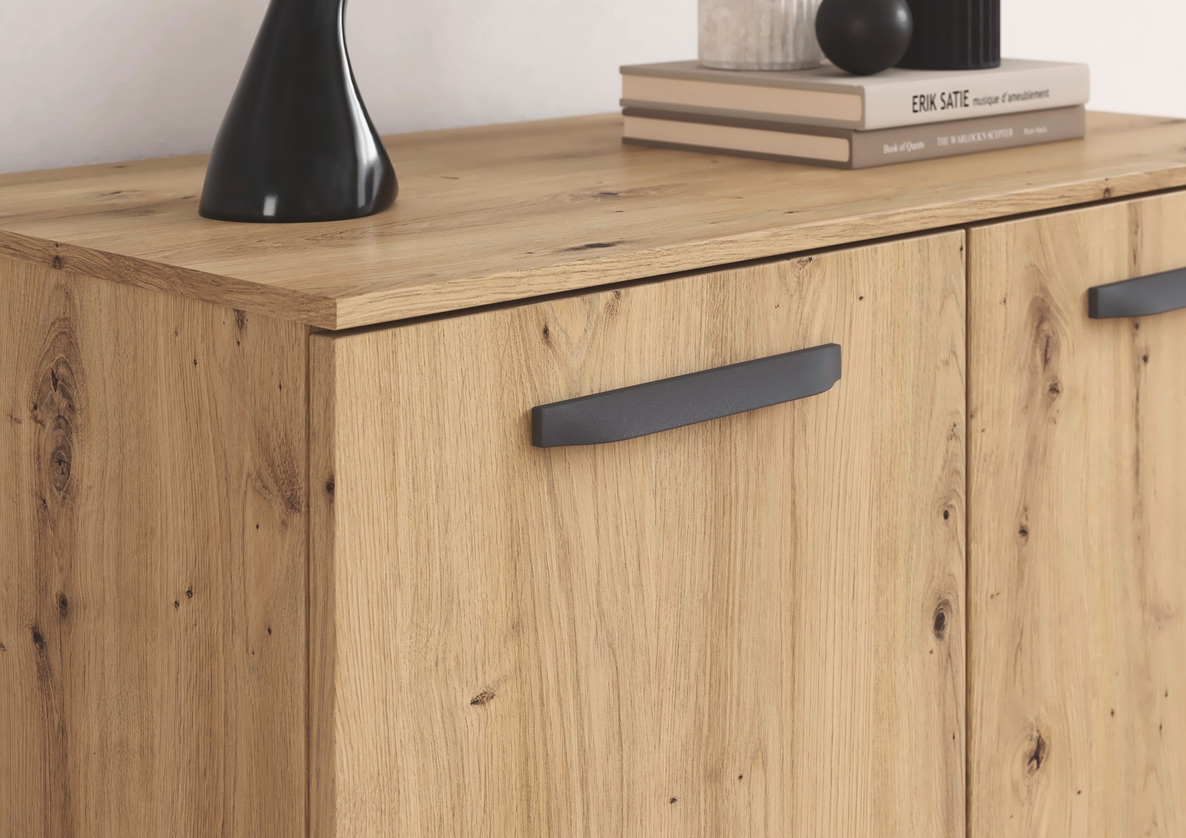 rauch Sideboard »Türkommode Kommode Lowboard OTELI mit Dekor- und Hochglanzfront« Breite 80 cm inkl. Soft-Close-Funktion,  mit 2 Türen, Einlegeboden variabel einsetzbar MADE IN GERMANY