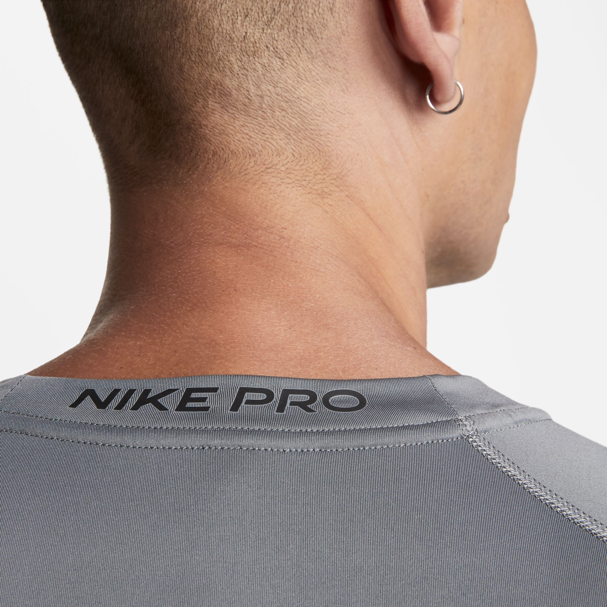 Nike Trainingsshirt »M NP DF TIGHT TOP SS«