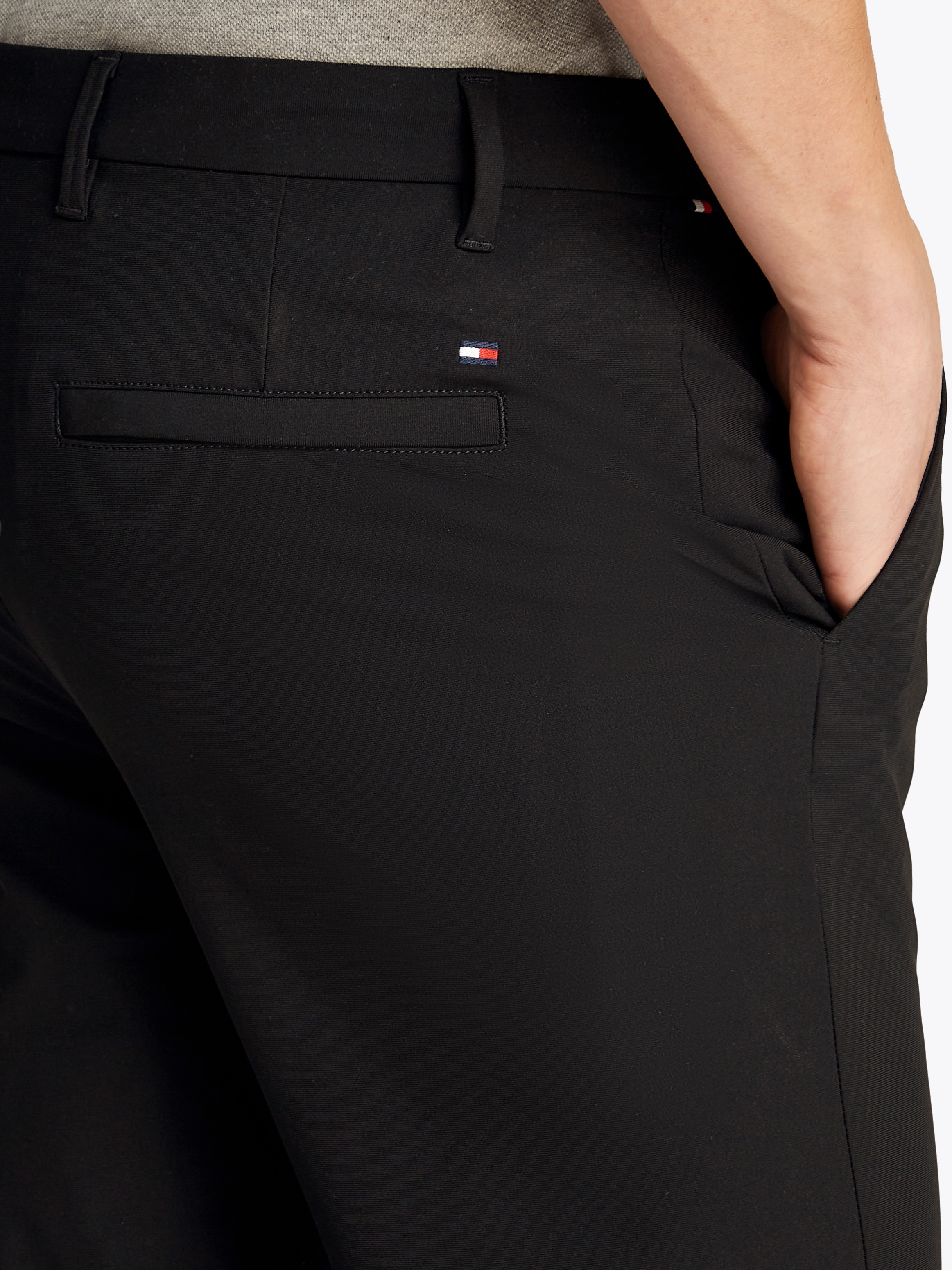 Tommy Hilfiger Chinohose "DENTON KNIT TECH CHINO", mit feuchtigkeitsableite günstig online kaufen