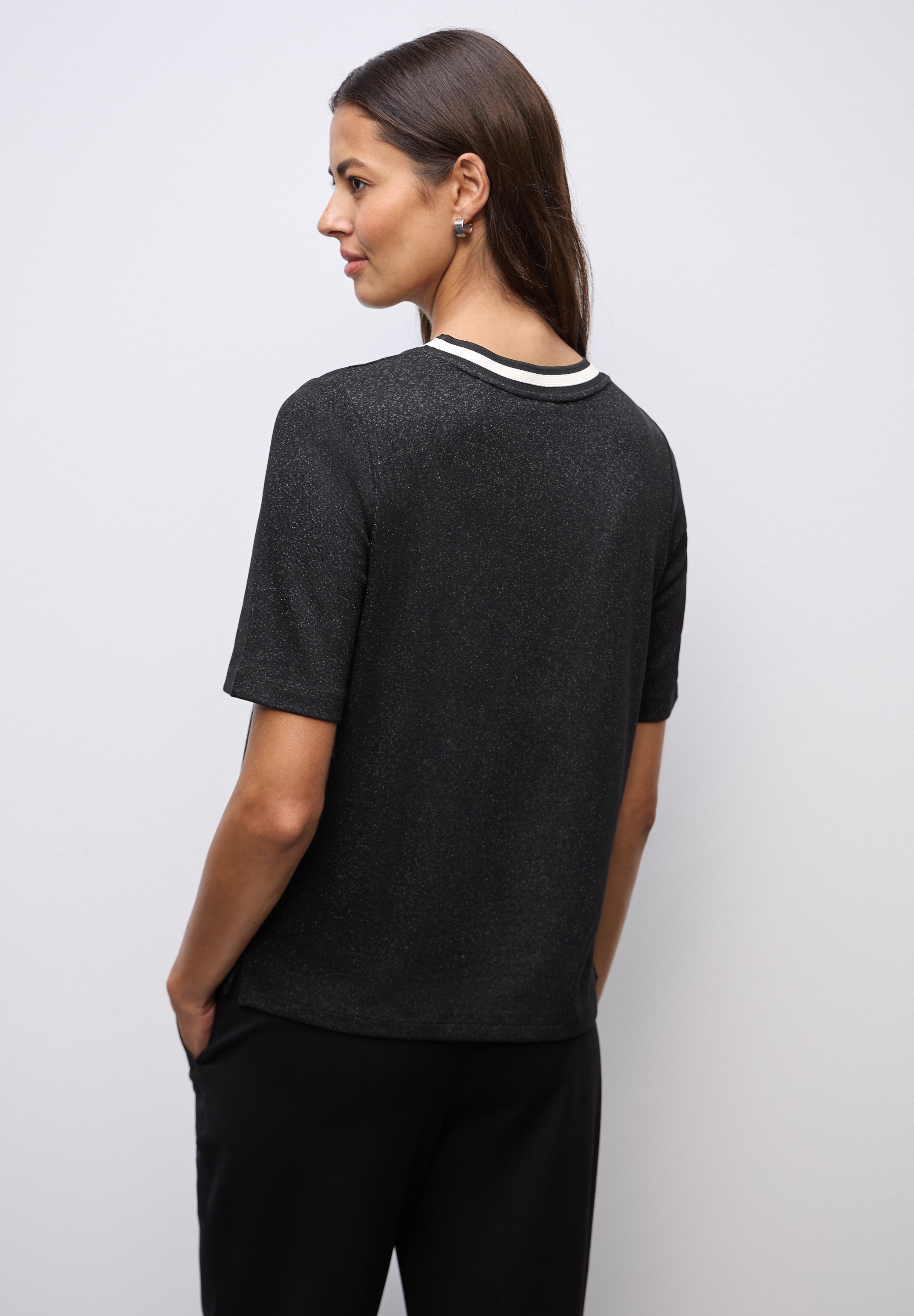 STREET ONE T-Shirt mit Seitlichen Einschlitzen am Saum günstig online kaufen