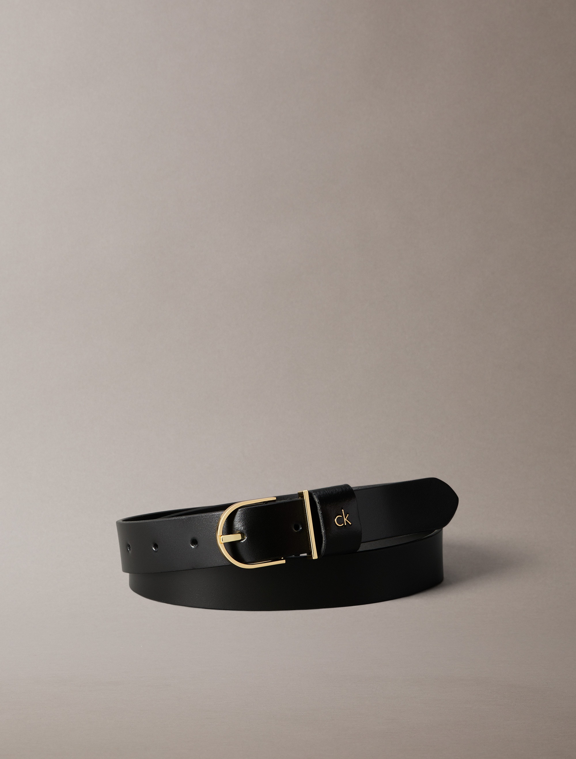 Calvin Klein Ledergürtel »CK METAL LOOP ROUND BUCKLE 25MM«, Größenverstellbar