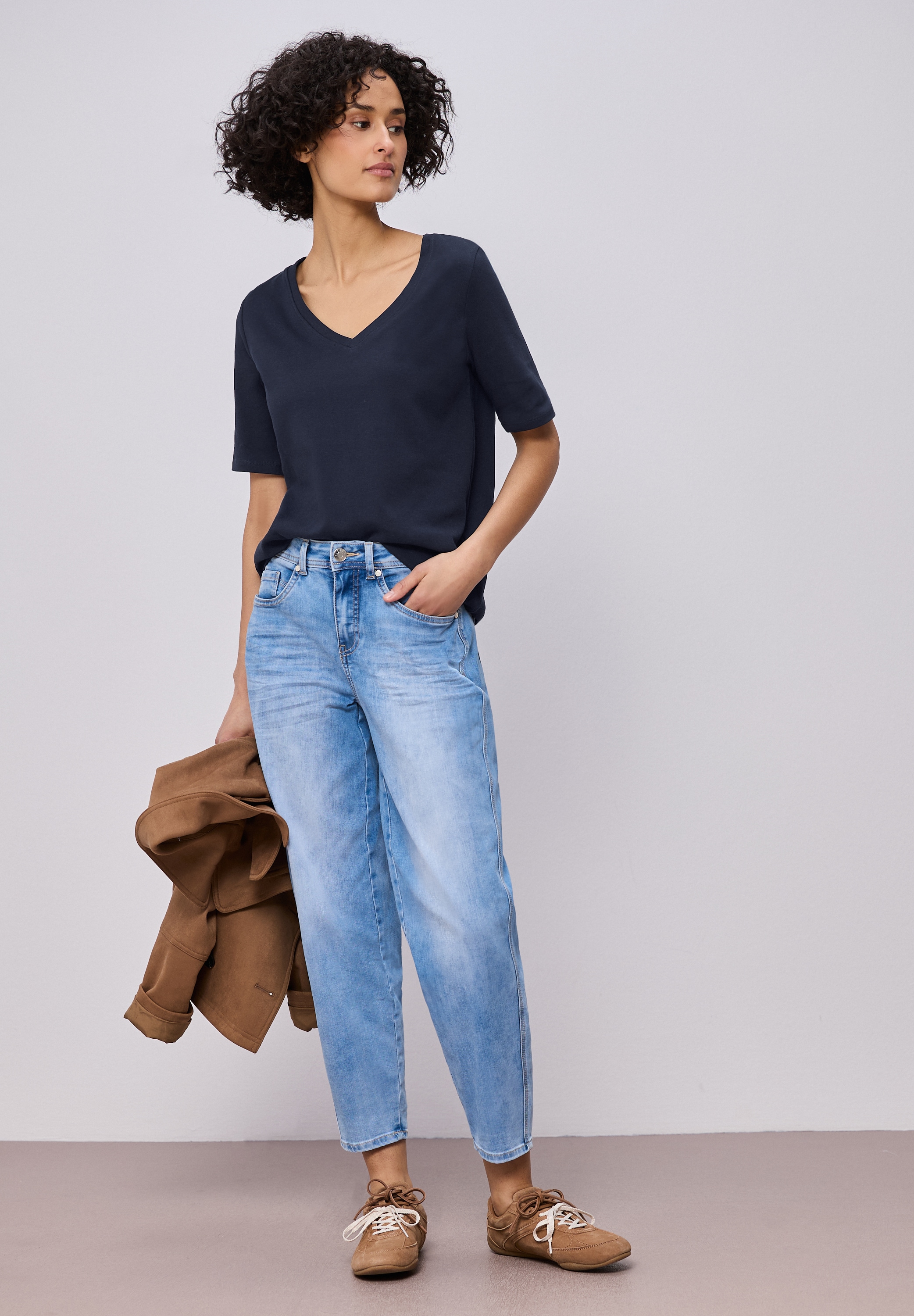 STREET ONE Kurzarmshirt mit V-Ausschnitt