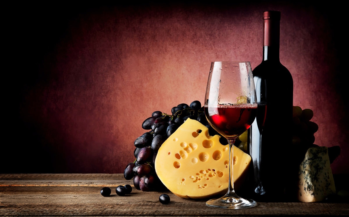 Papermoon Fototapete "Wein mit Käse"