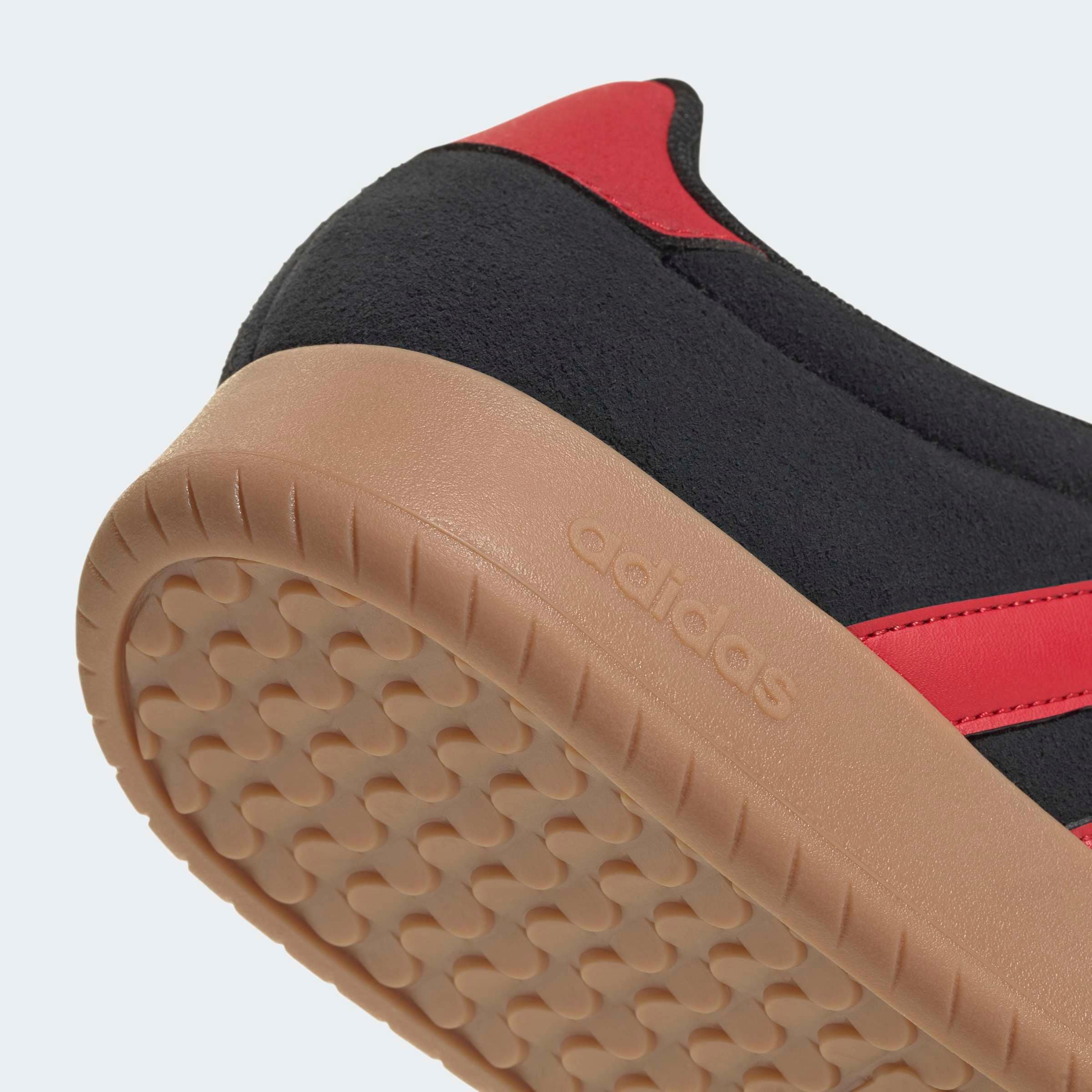 adidas Sportswear Sneaker »BARREDA«  inspiriert vom Design des adidas handball spezial