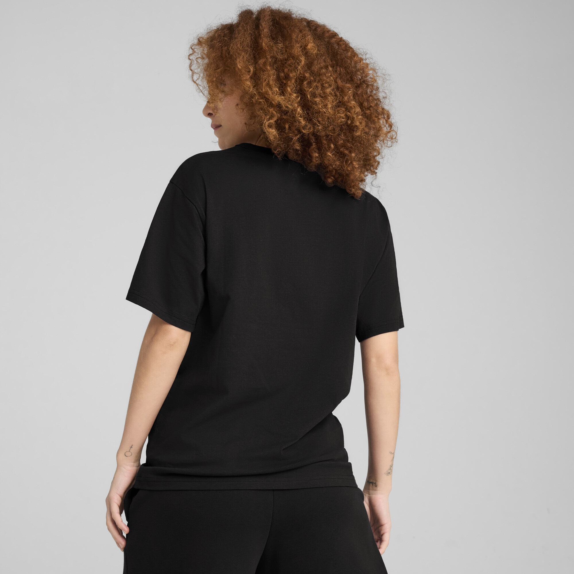 PUMA T-Shirt »PUMA CLASS Kurzes Relaxed Fit T-Shirt Damen«
