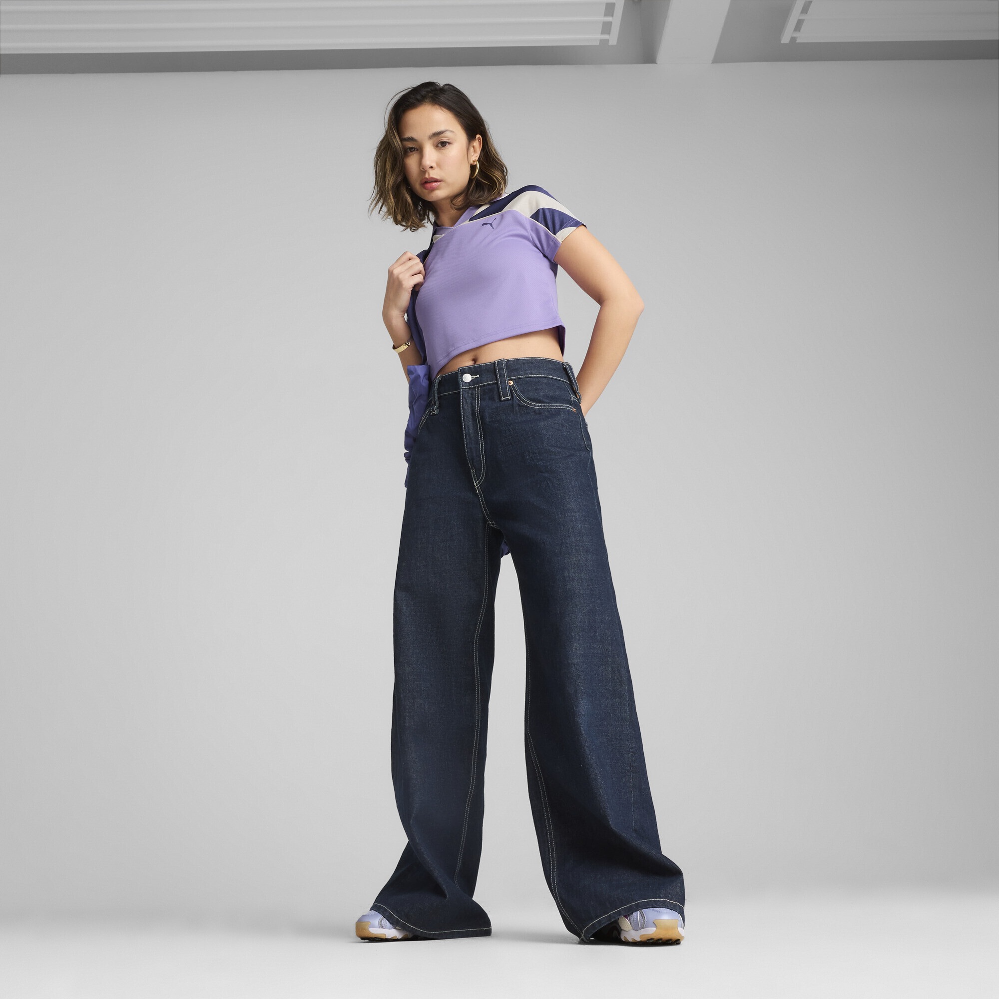 PUMA Trainingsshirt »FUTURE.PUMA.ARCHIVE Kurzes figurbetontes Fußballtrikot Damen«