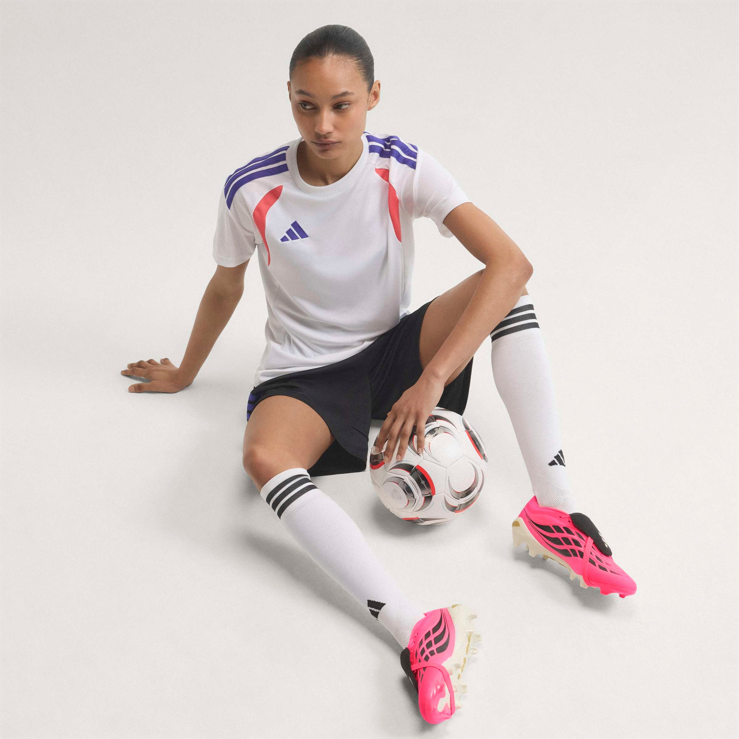 adidas Performance Fußballschuh »PREDATOR LEAGUE , FESTE BÖDEN, UMSCHLAGBARE ZUNGE«  für Rasen und feste Böden, gespielt bei der Weltmeisterschaft 2026