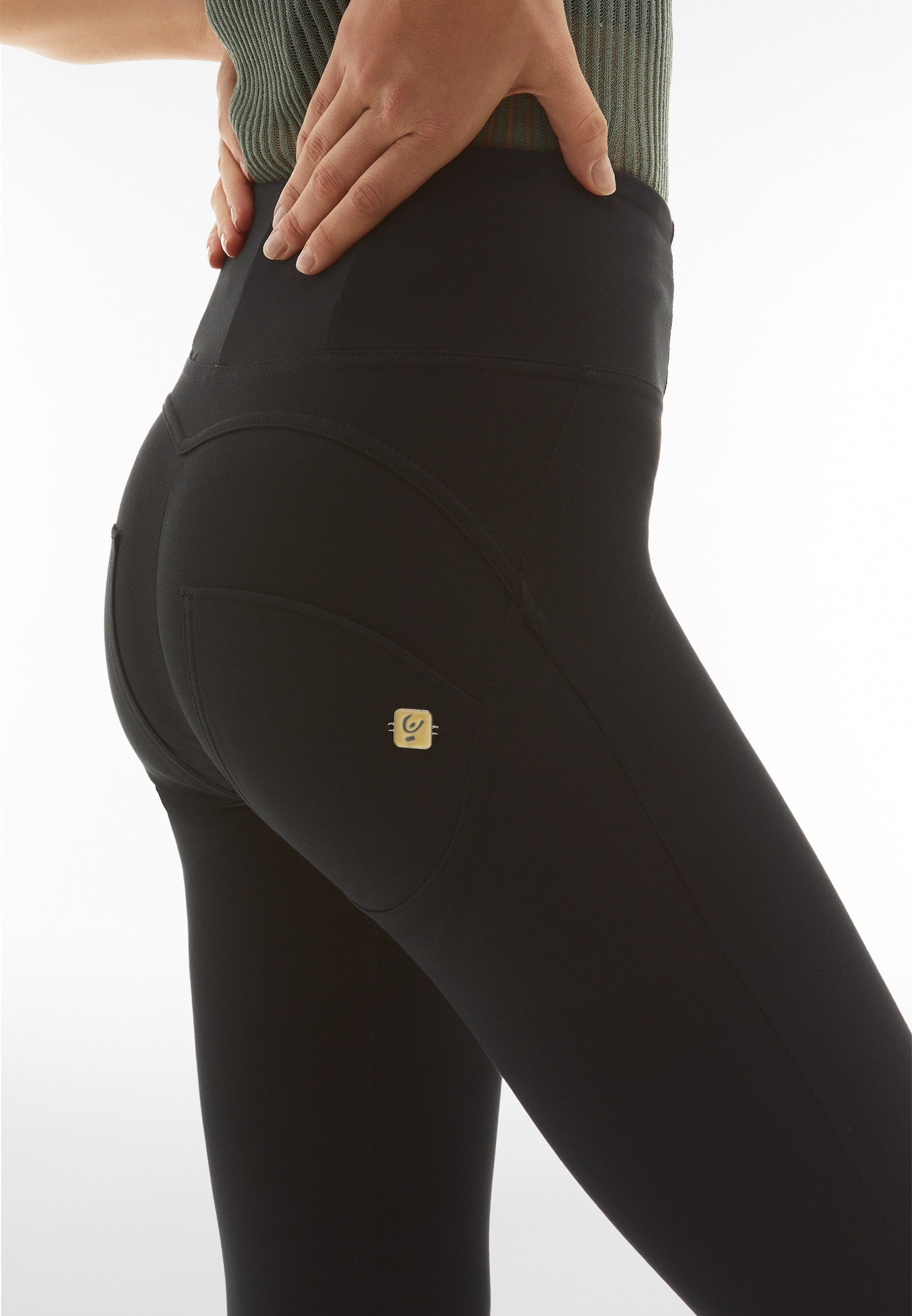 Freddy Leggings »WRUP2 SUPERSKINNY«  mit Push-up Effekt