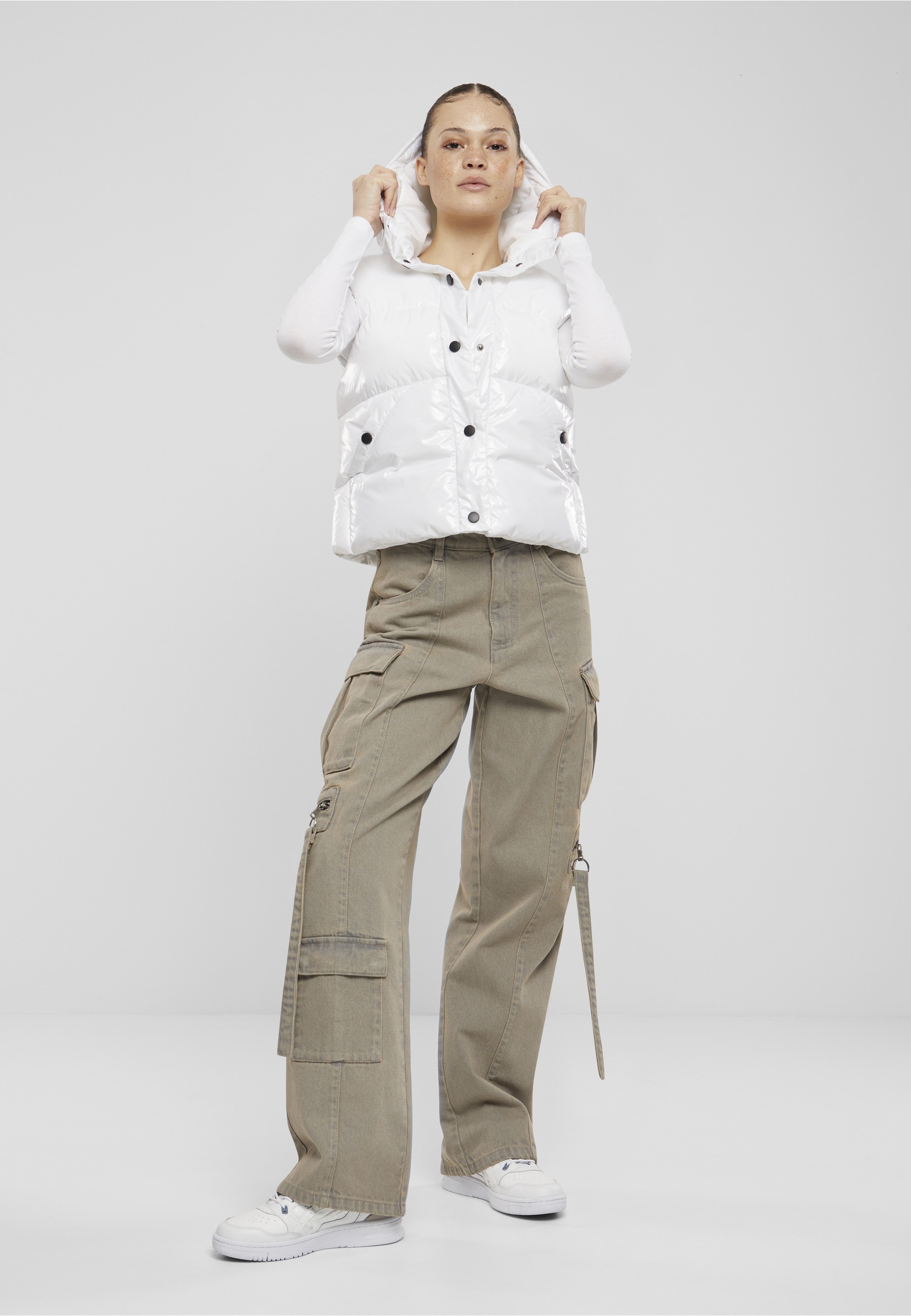 URBAN CLASSICS Steppweste »Urban Classics Ladies Recycled Shiny Puffer Vest with Hood«