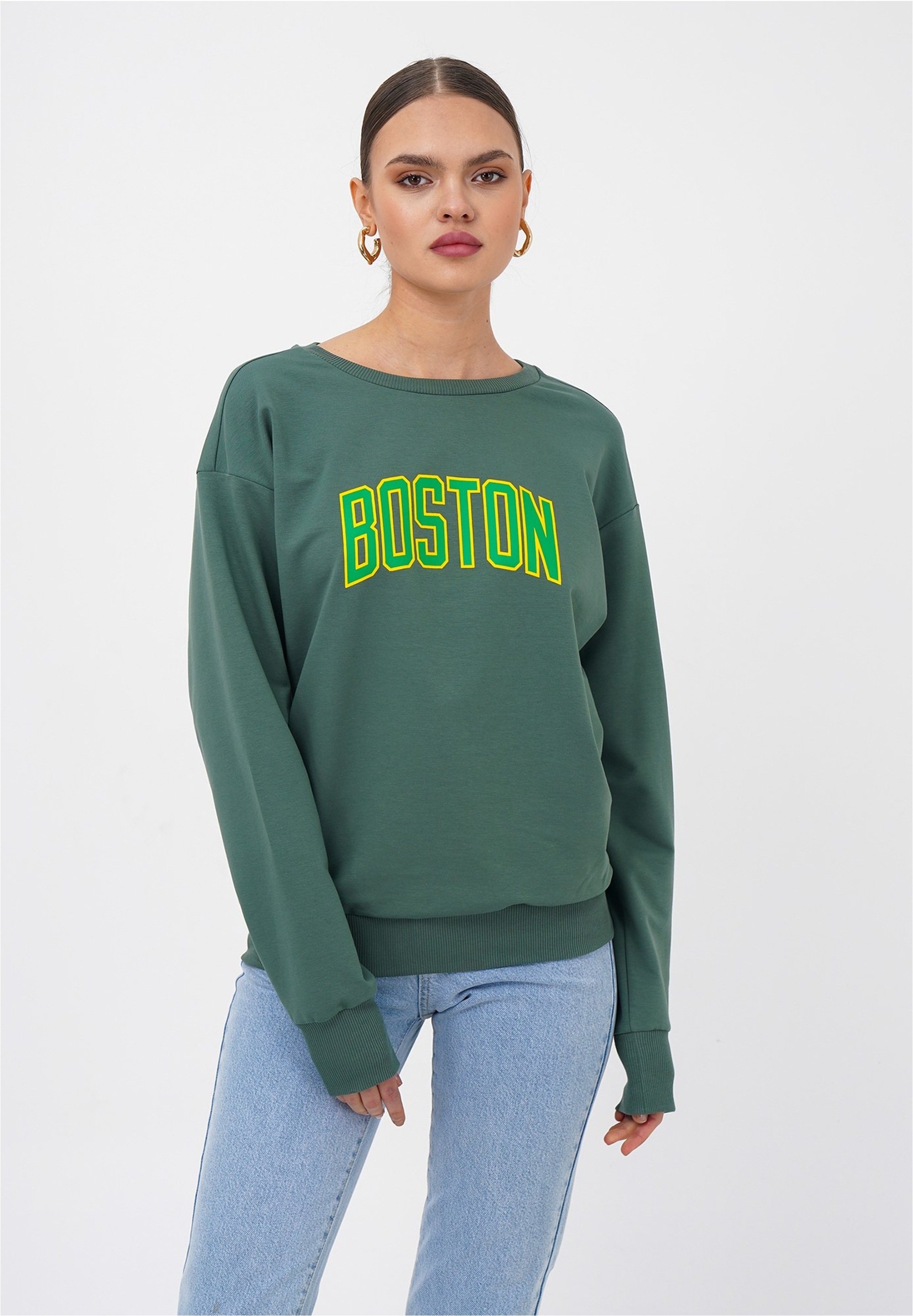 freshlions Sweatshirt »Boston«, (1 tlg.), mit coolem Schriftzug