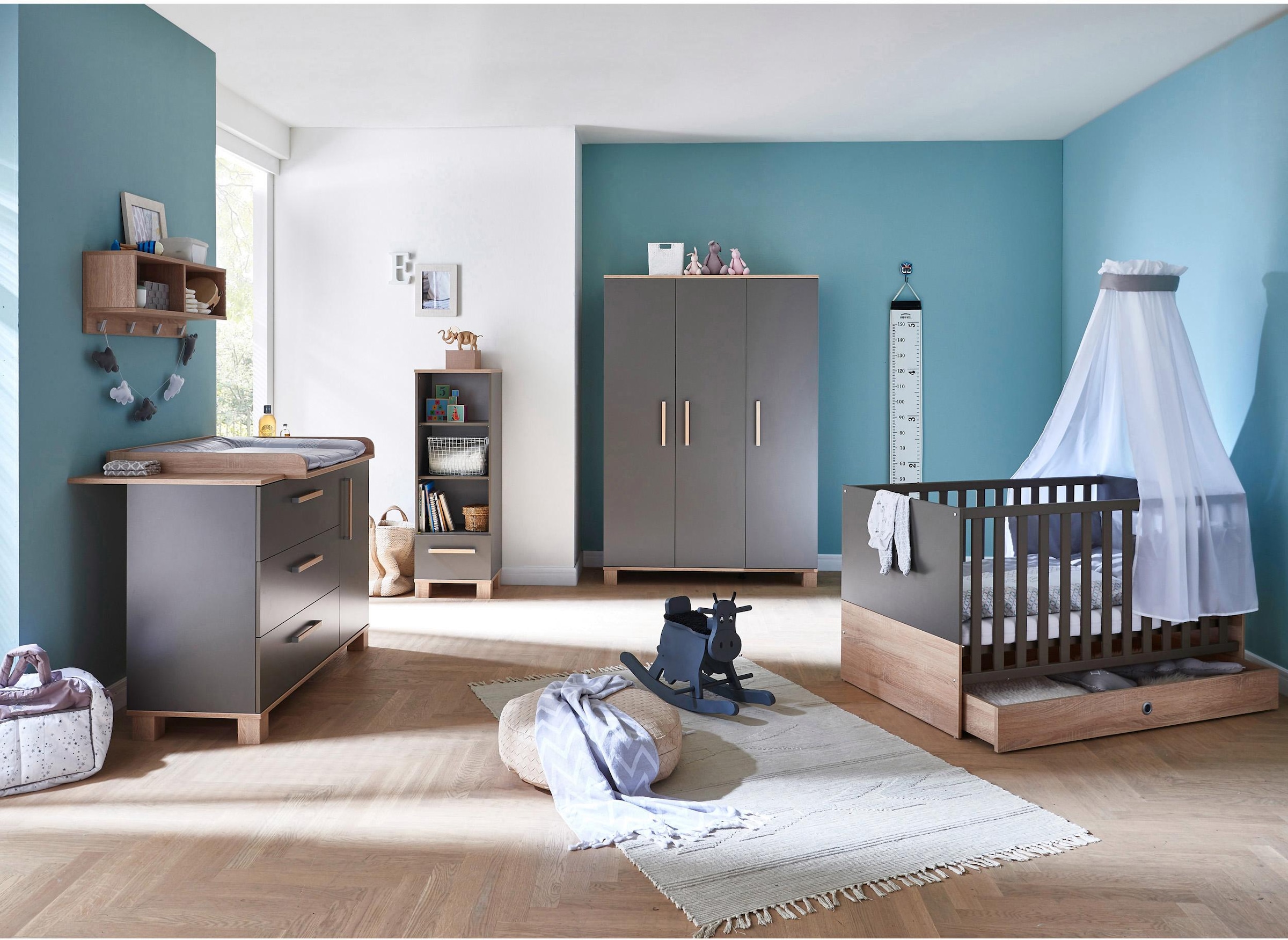 arthur berndt Babyzimmer-Komplettset »Cloe«, (Set, 3 St., Kinderbett, Schrank, Wickelkommode), Made in Germany; mit Kinderbett, Schrank und Wickelkommode