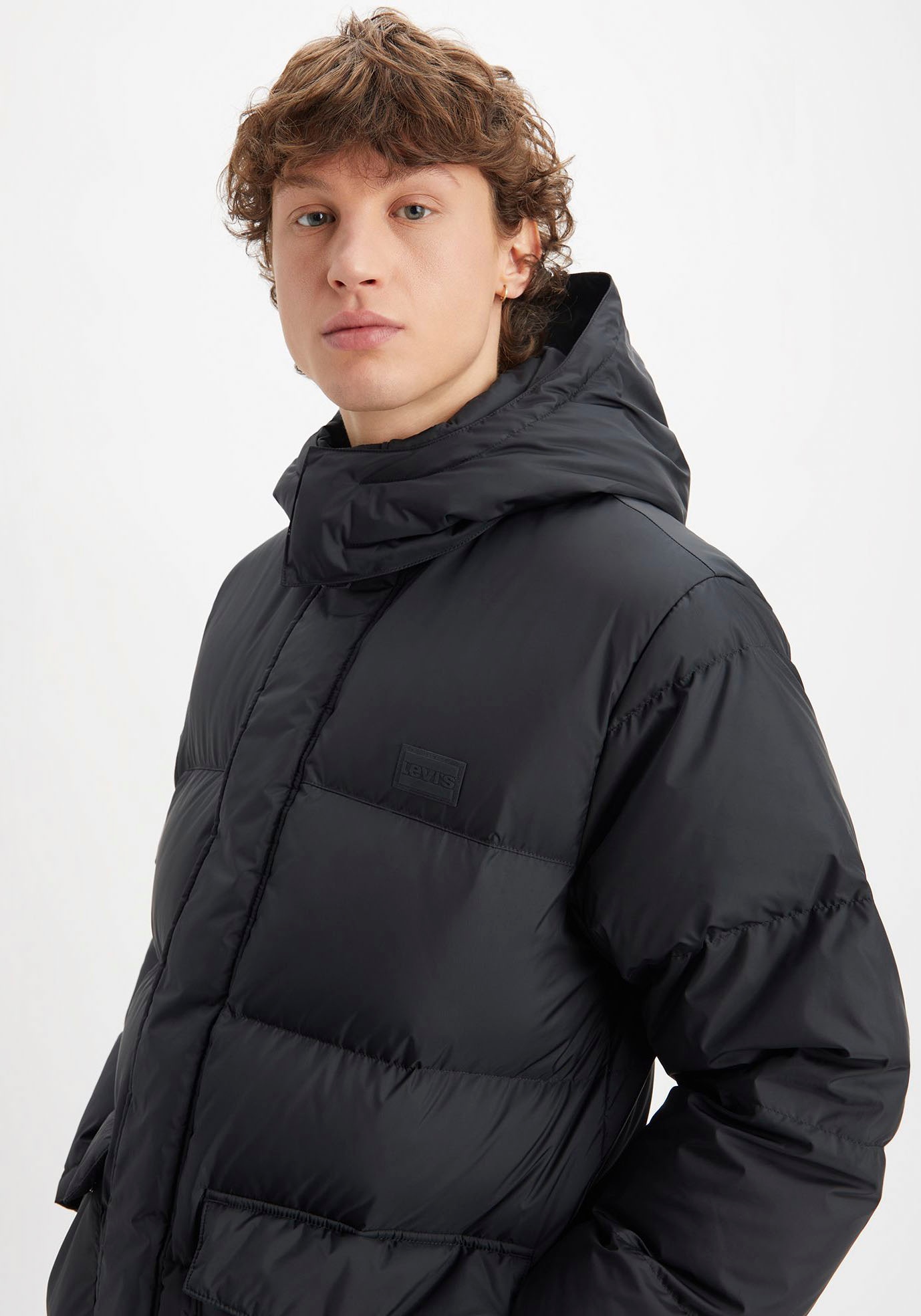 Levi's® Winterjacke »LAUREL MID PUFFER«, mit Kapuze