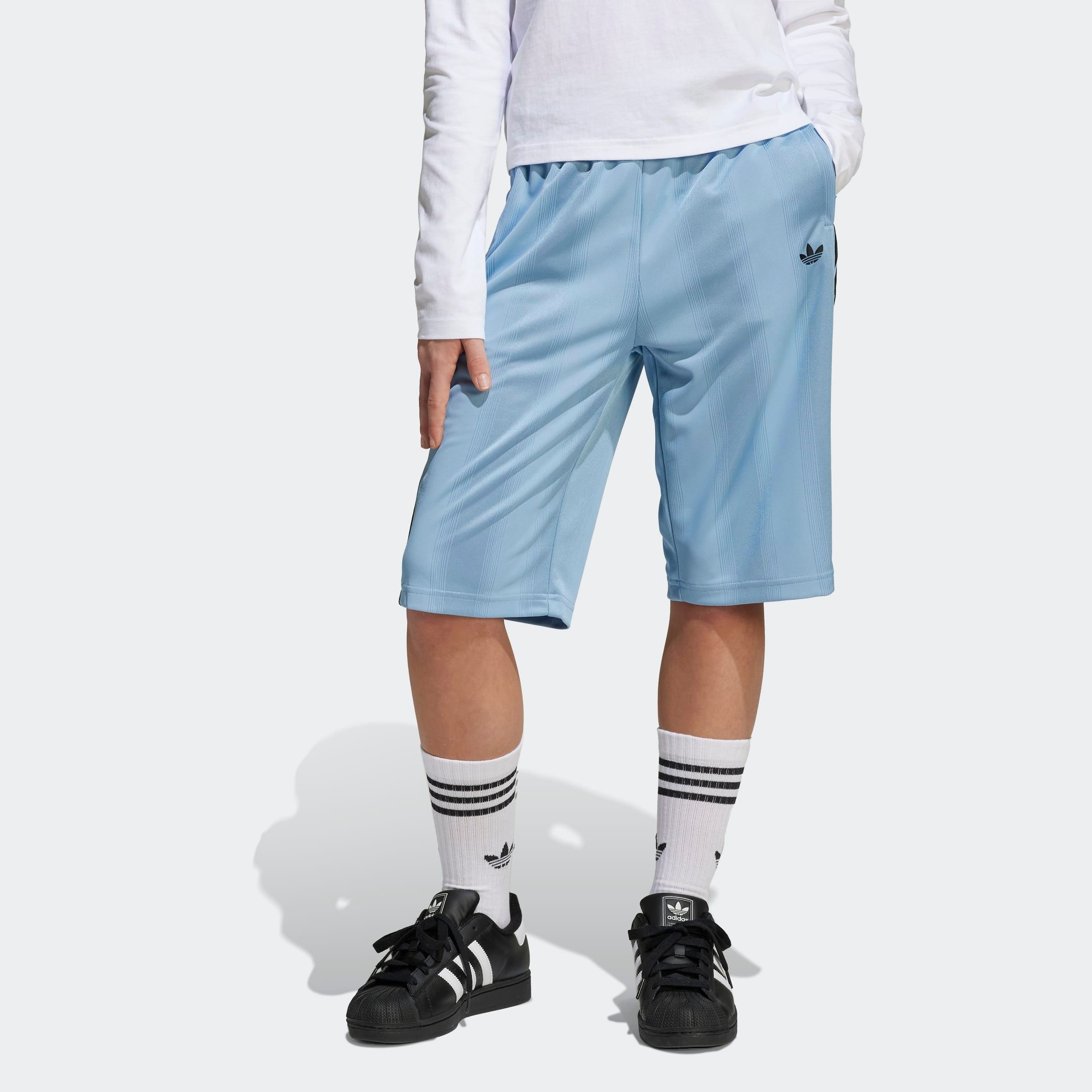Jungen Shorts "SHORTS"ash blau, schwarz, Gr. 176, ADIDAS ORIGINALS, Obermaterial: 100% Polyester, Hosen