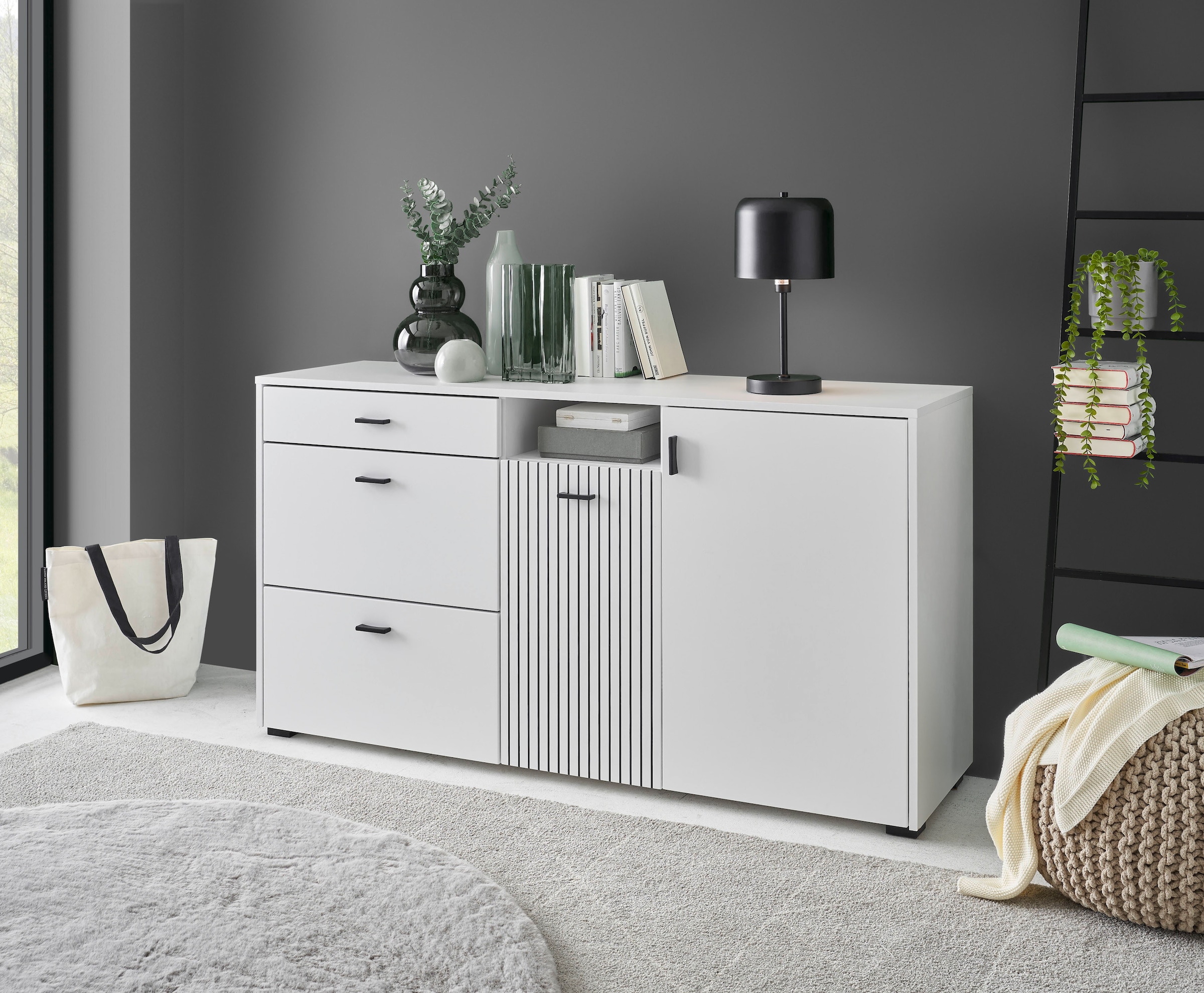 Home affaire Sideboard "Hudson" in moderner Trendfarbe, Griffe aus Metall ( günstig online kaufen
