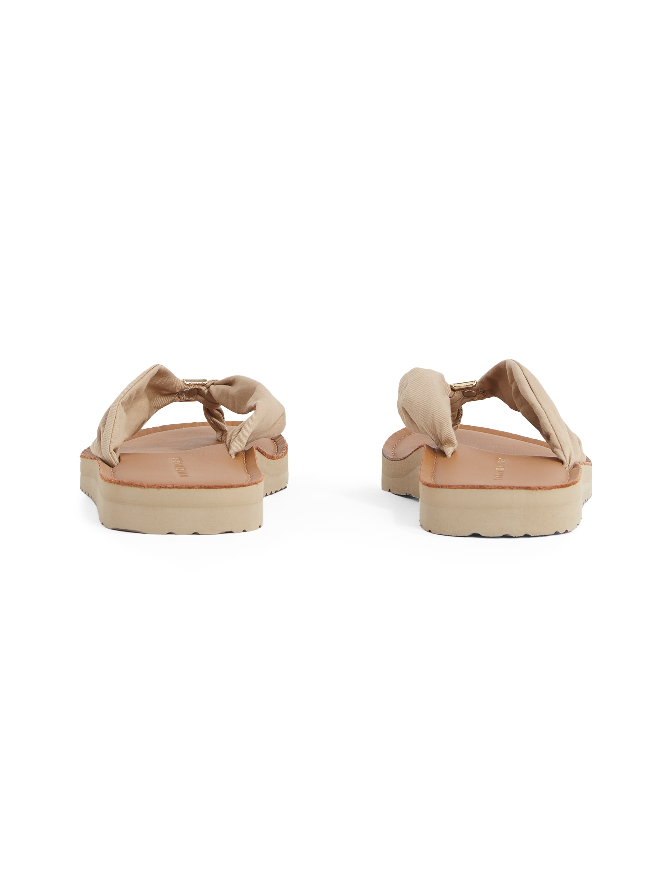 Tommy Hilfiger Zehentrenner »TH ELEVATED BEACH SANDAL«, Sommerschuh, Bequemschuh, Flats, Schlappen mit TH-Schmuckelement